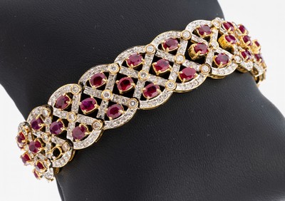 Image 26980605 - 18 kt Gold Rubin-Brillant-Armband, GG 750/000, prunkvoll, 50 ovalfacett. Rubine zus.ca. ...