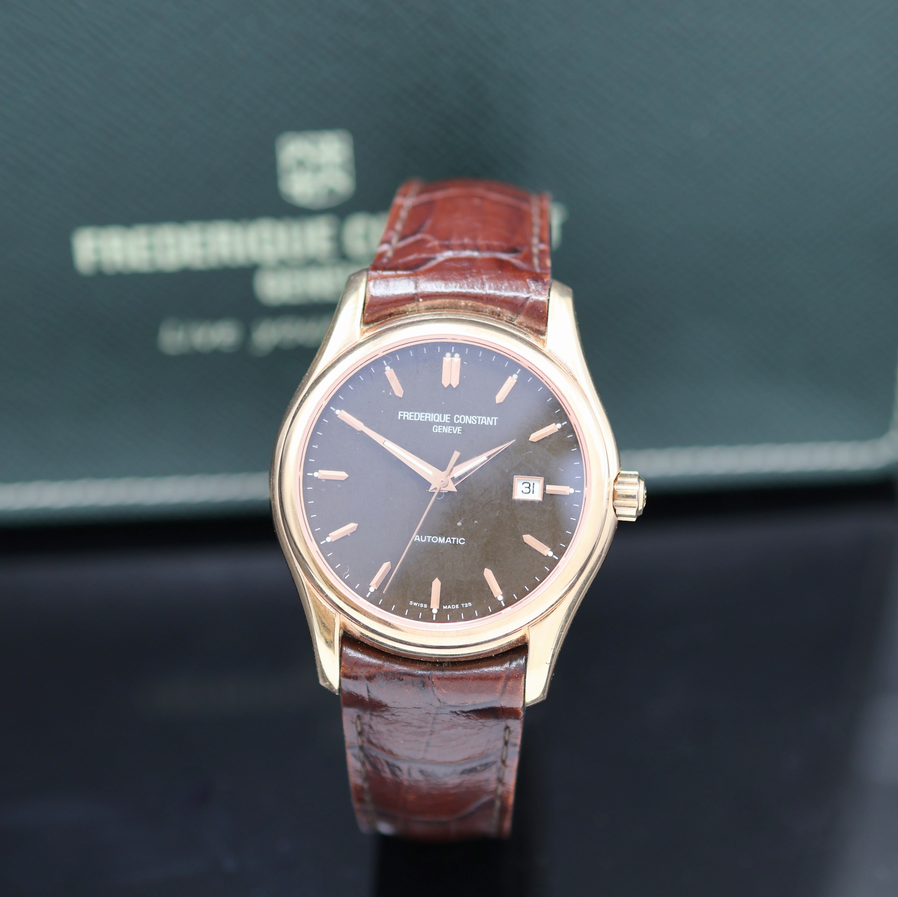 FREDERIQUE CONSTANT Clear Vision vergoldete Herrenarmbanduhr Referenz FC-303X6B4/6, Schweiz um 2010, Automatik, beids. vergl., Boden 6-fach verschr., ...