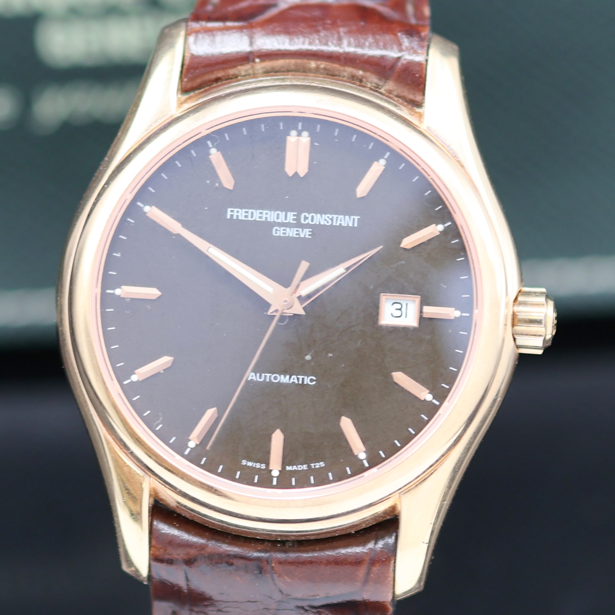 Detail a: FREDERIQUE CONSTANT Clear Vision vergoldete Herrenarmbanduhr Referenz FC-303X6B4/6, Schweiz um 2010, Automatik, beids. vergl., Boden 6-fach verschr., ...