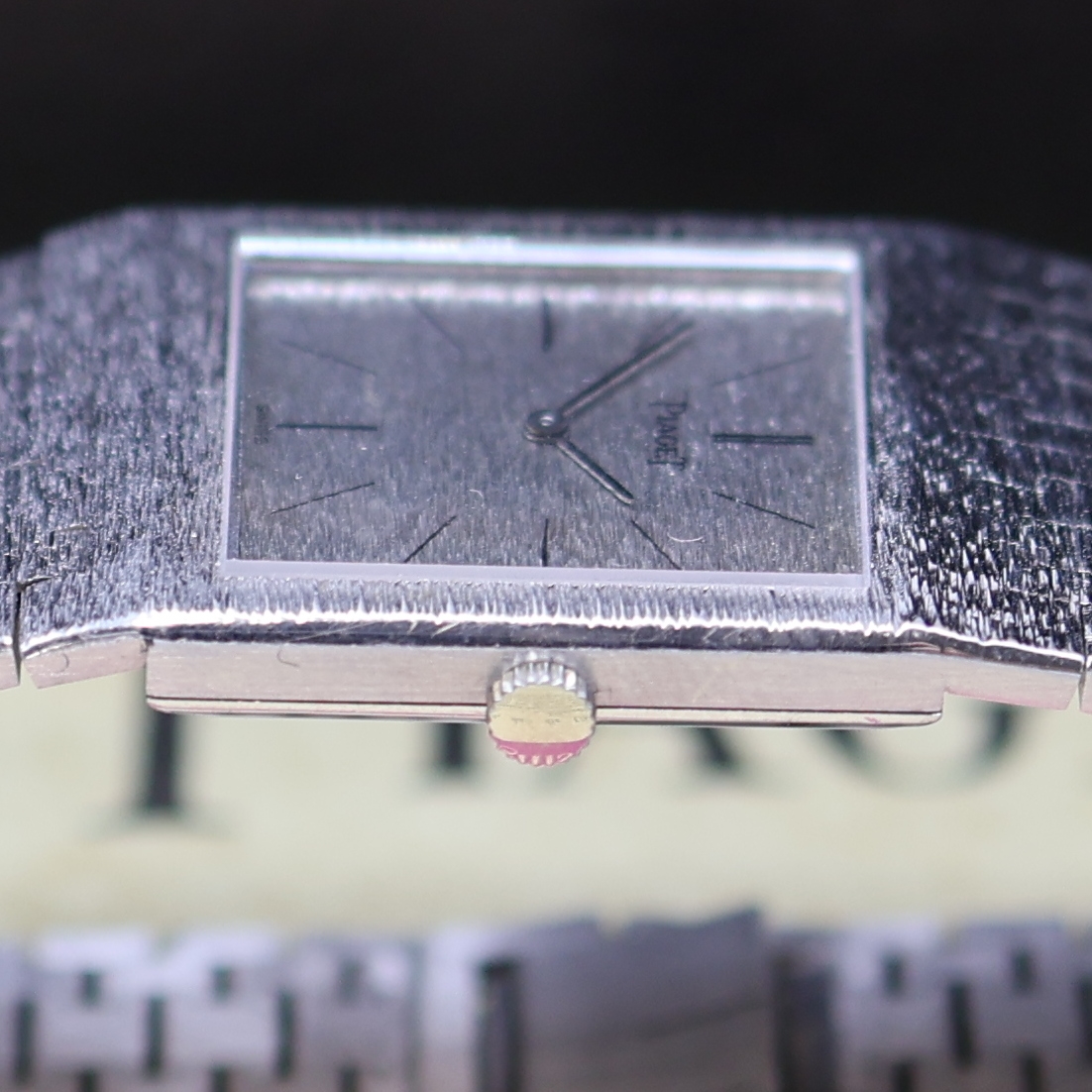 Detail c: PIAGET Armbanduhr in WG 750/000 Referenz 9133A6 mit Box und Papieren, Schweiz verk. lt. beil. Garantieschein 12/1966, Handaufzug, orig. Goldband, ...