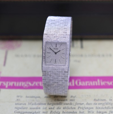 Image PIAGET Armbanduhr in WG 750/000 Referenz 9133A6 mit Box und Papieren, Schweiz verk. lt. ...