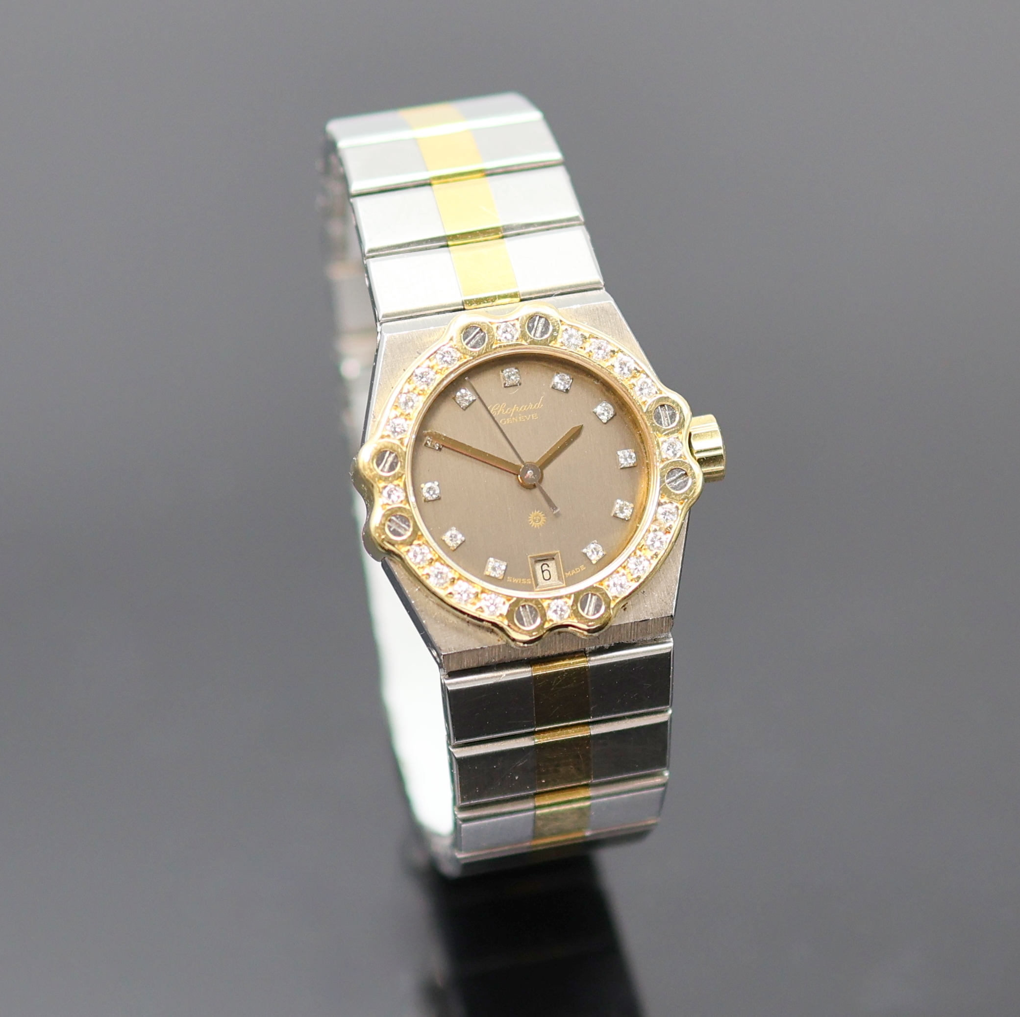 Detail b: CHOPARD St. Moritz diamantbesetzte Damenarmbanduhr in Stahl/Gold Referenz 8024/11, Schweiz um 1995, quartz, 2-tlg. Geh., 8-fach über Lünette ...