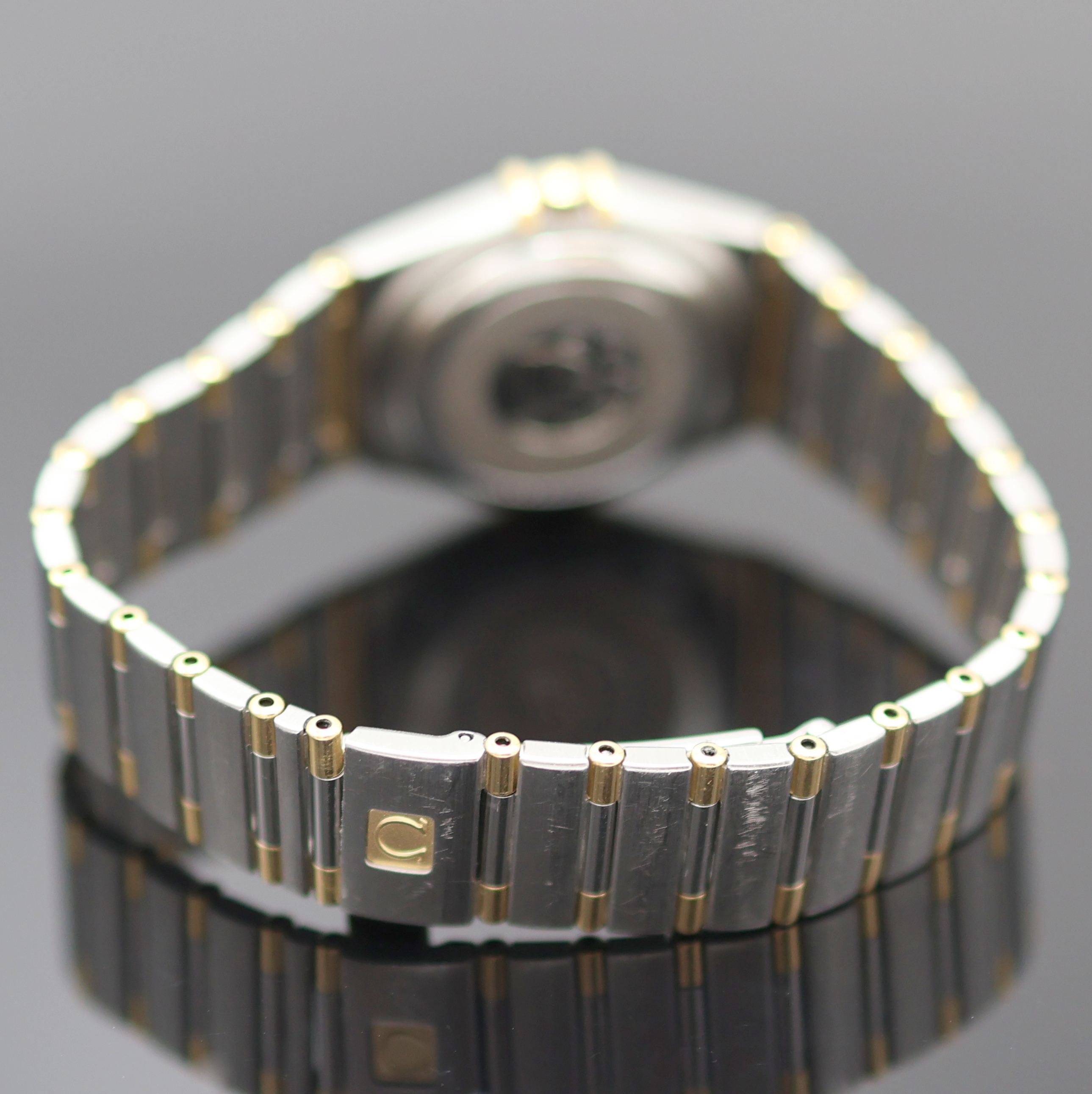 Detail b: OMEGA Constellation Damenarmbanduhr in Stahl/Gold Referenz 766.1201, Schweiz um 2000, Automatik, Boden aufgedr., orig. Gliederband m. Faltschl., ...