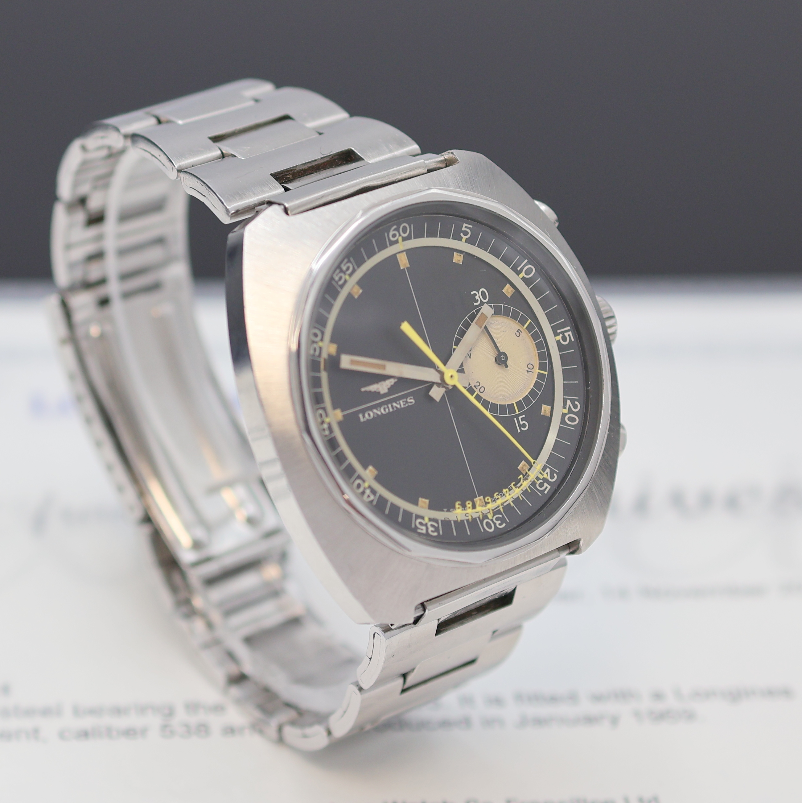 Detail b: LONGINES Taucher-Chronograph Kaliber 538 mit Flyback in Stahl Referenz 8225, Schweiz lt. beil. Stammbuchauszug 1969 gefertigt, großes verschr. Geh., ...