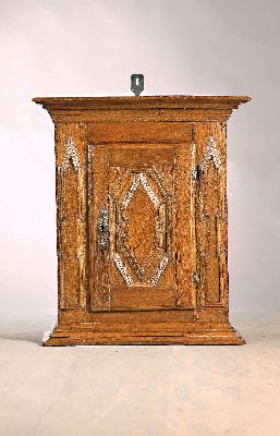 Image 26981080 - Kleiner eintüriger Barock Schrank, wohl Westfalen, um 1730/50, Eiche massiv, ...