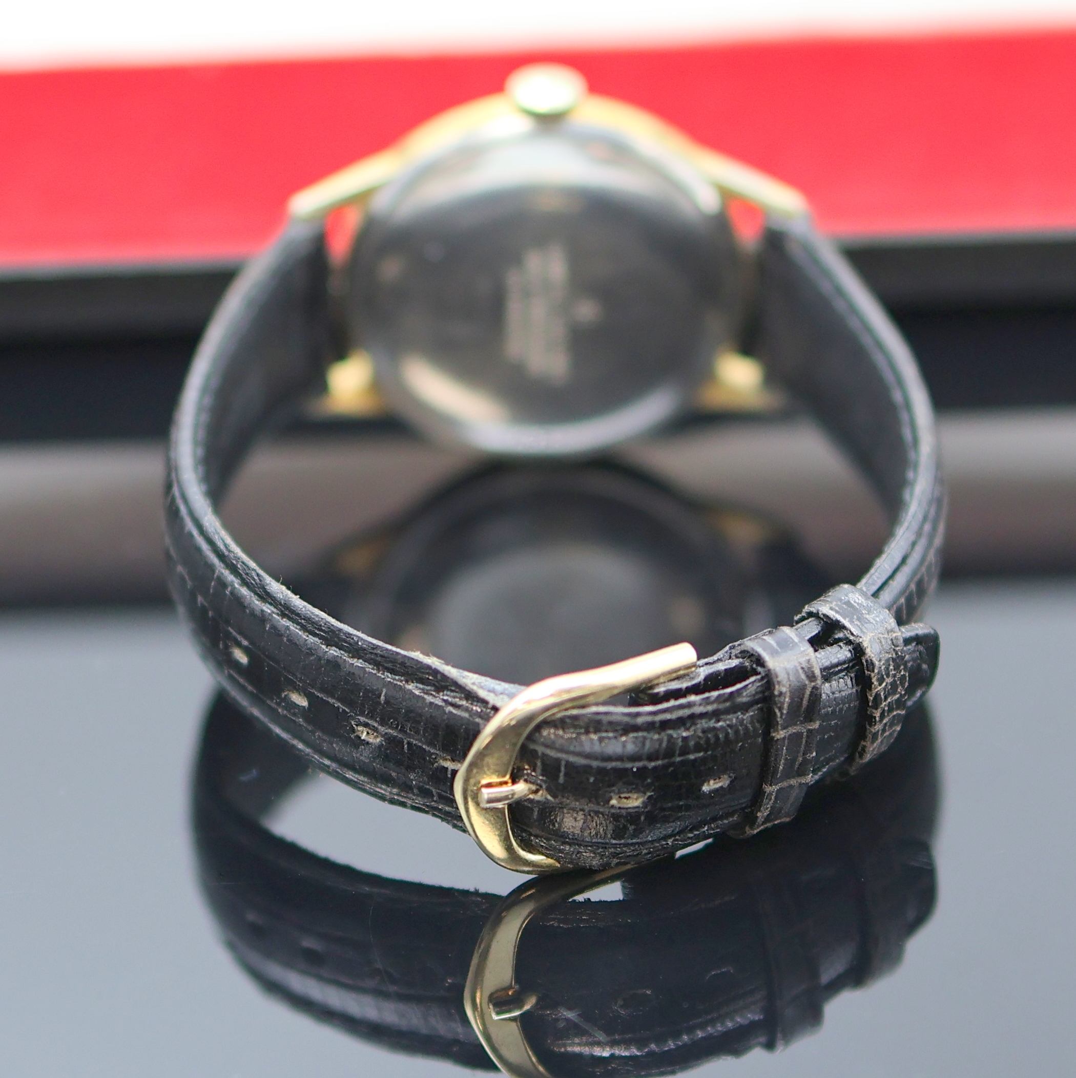 Detail c: JUNGHANS vergoldeter Armbandchronometer, Deutschland um 1960, Handaufzug, Stahlboden aufgedr., silb. Zifferbl. pat./fl., gold. Std.-Ind., gold. ...