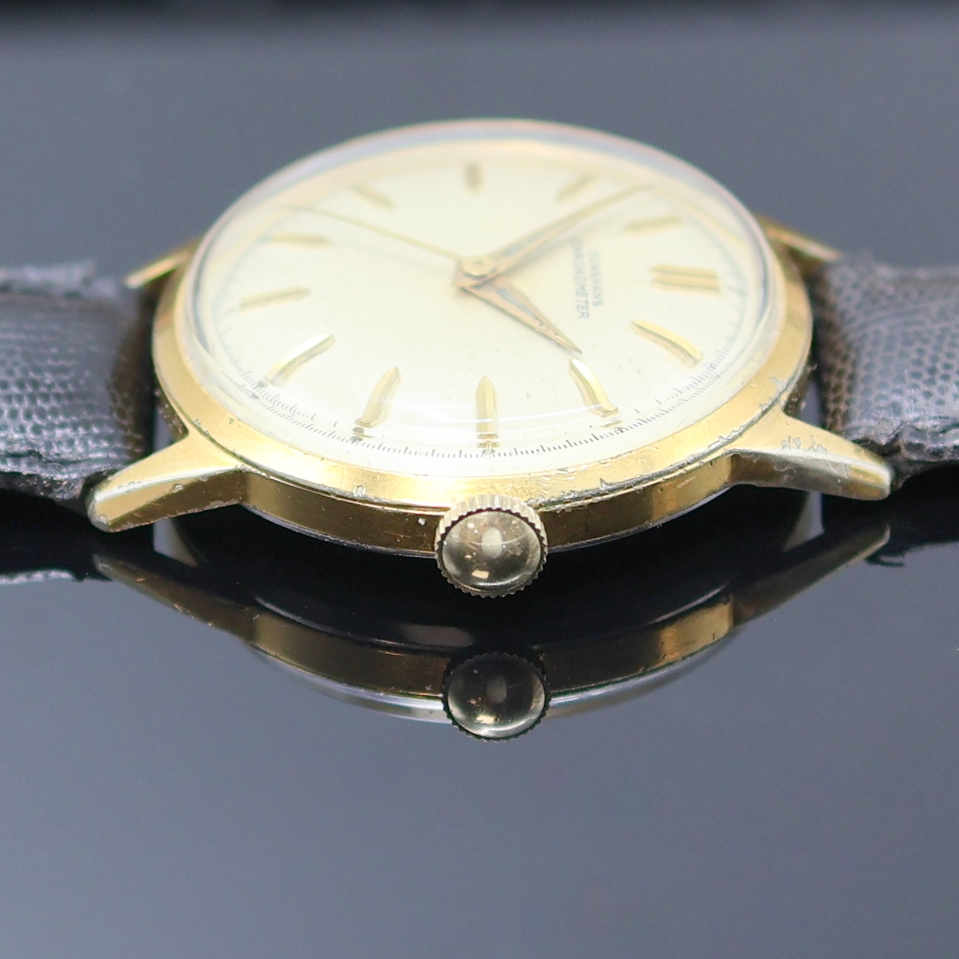 Detail d: JUNGHANS vergoldeter Armbandchronometer, Deutschland um 1960, Handaufzug, Stahlboden aufgedr., silb. Zifferbl. pat./fl., gold. Std.-Ind., gold. ...