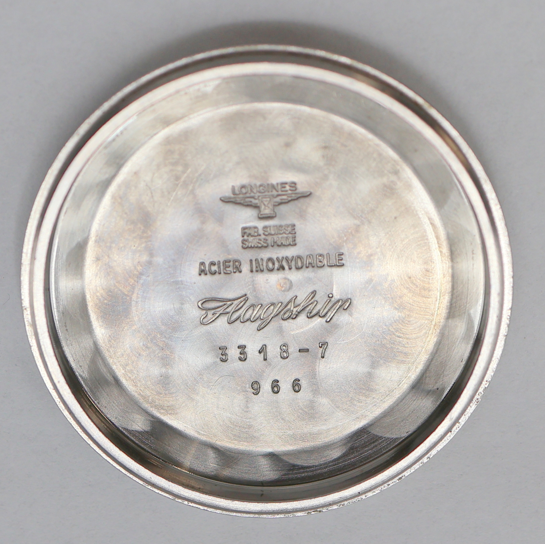 Detail i: LONGINES Flagship Armbanduhr Referenz 3318-7 in Stahl/Gold, Schweiz um 1967, Automatik, verschr. Geh., Boden m. email. Goldplakette (Email besch.), ...