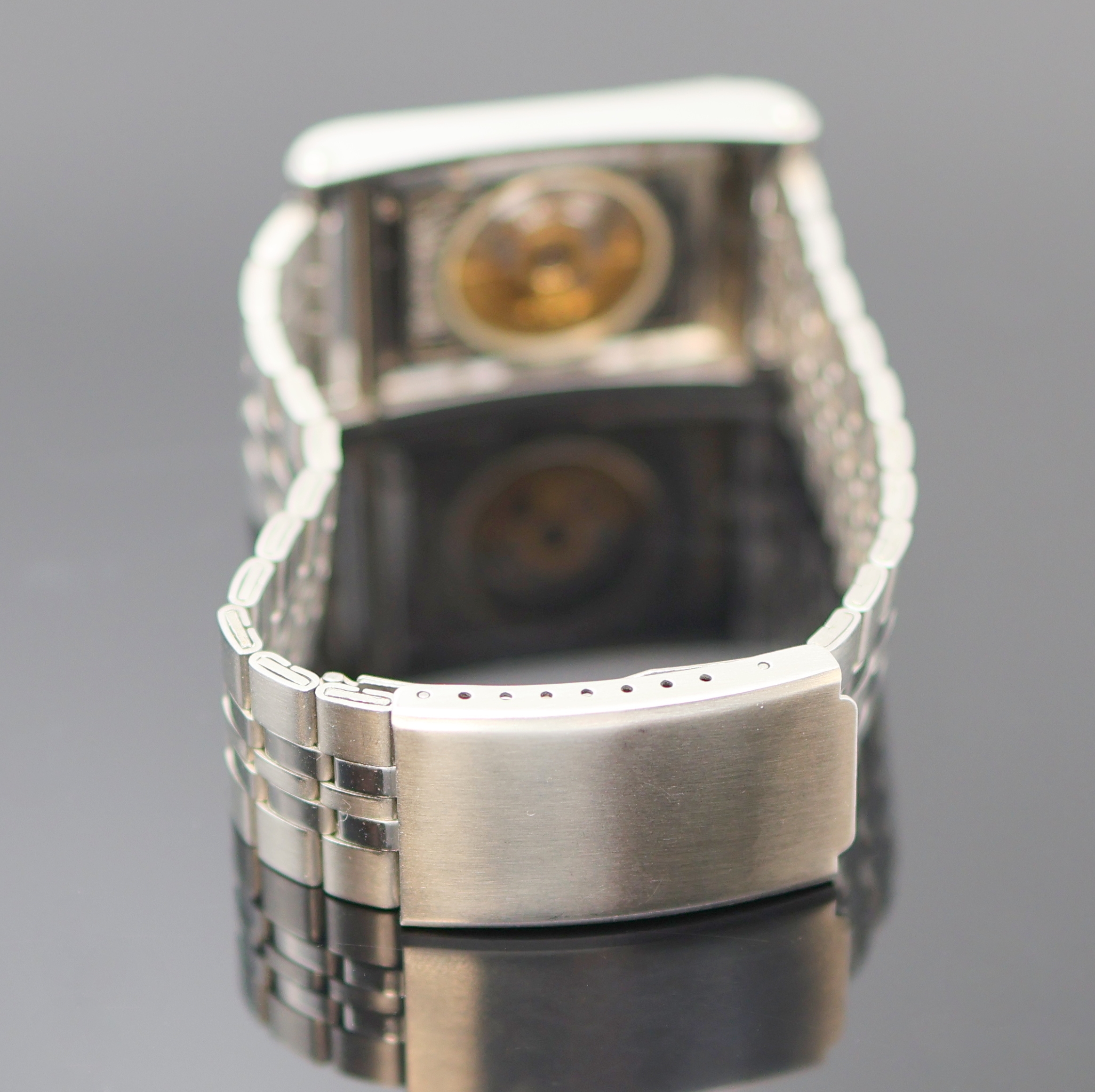 Detail c: CHRONOSWISS Cabrio Armbanduhr Referenz CH2673 in Stahl, Schweiz lt. orig. Papier verk. 1993, Automatik, massives Wendegeh. beids. vergl., Boden ...