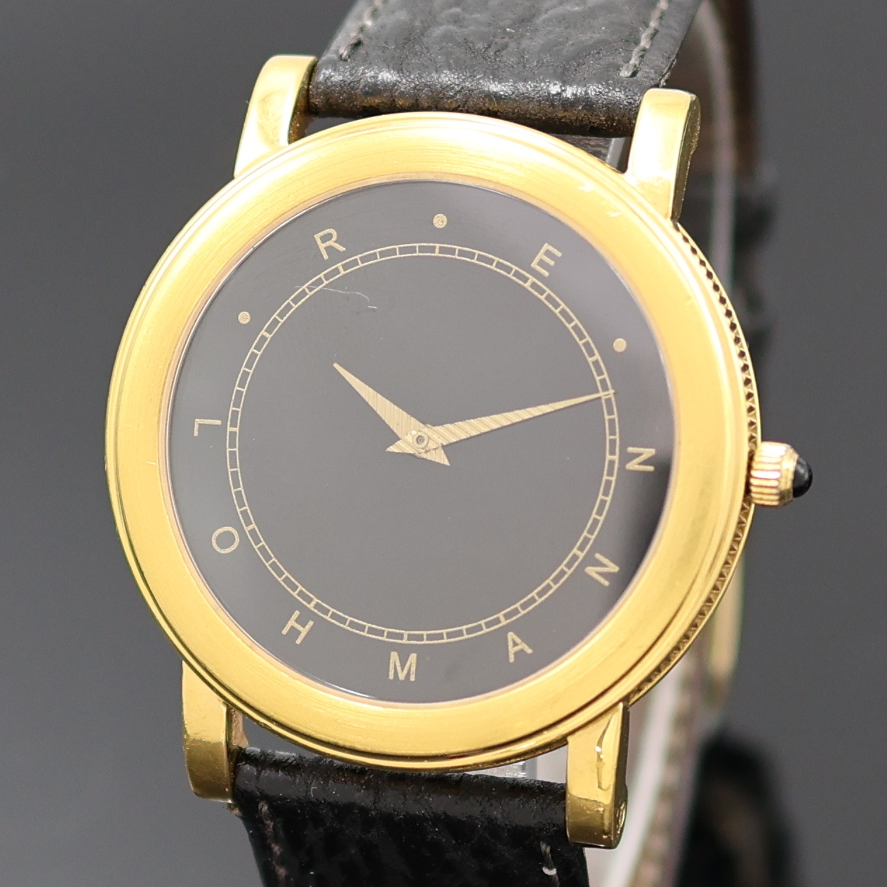 Detail a: LOHMANN Armbanduhr in GG 585/000, Schweiz/ Deutschland um 2000, Automatik, beids. vergl. Geh. m. geripptem Rand, Boden 6-fach verschr., schwarzes ...