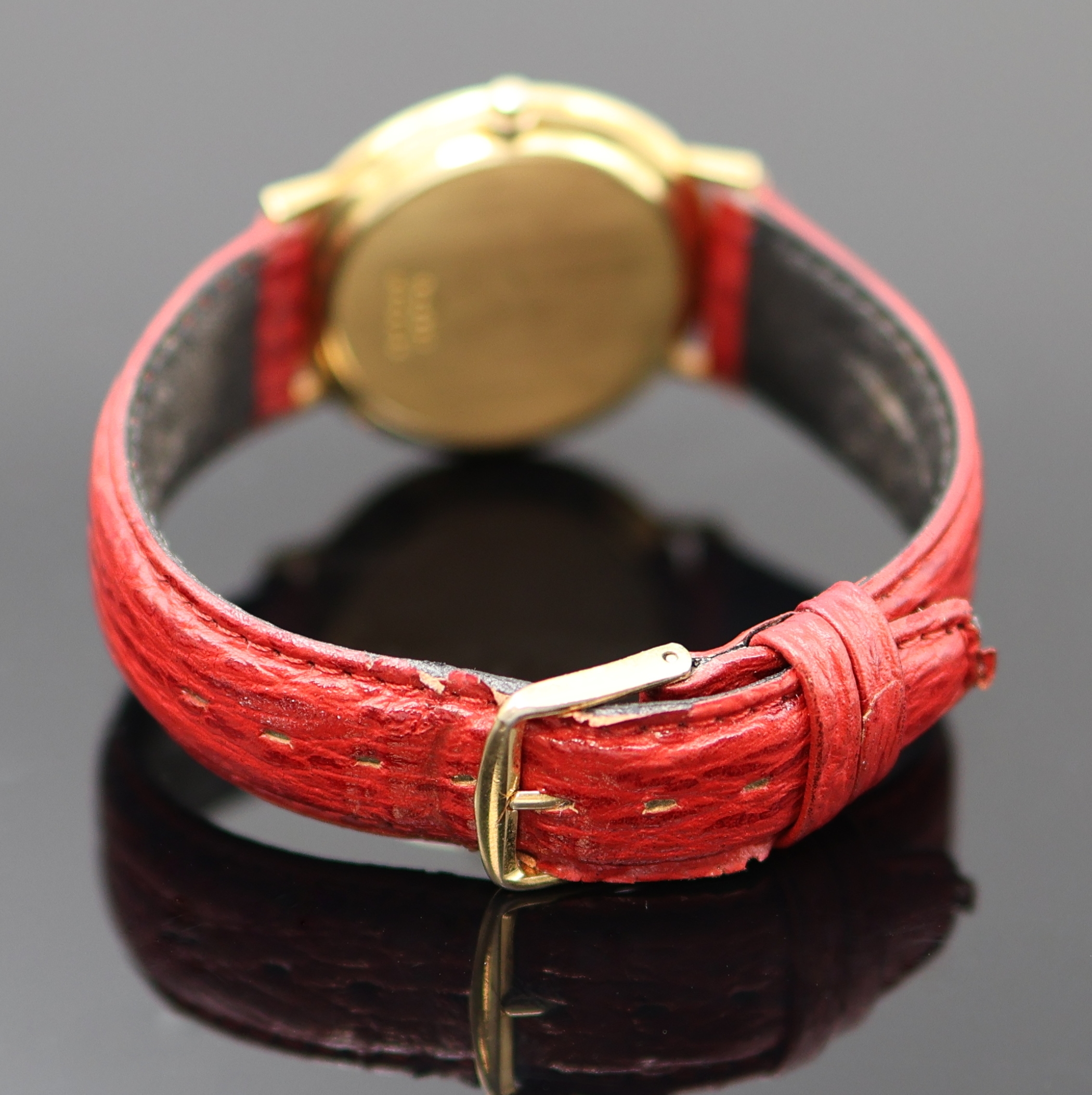 Detail c: UNIVERSAL GENEVE Golden Shadow Armbanduhr in GG 750/000 Referenz 166132, Schweiz um 1970, Automatik, 2-tlg. Geh., Boden aufgedr., gold. Zifferbl., ...