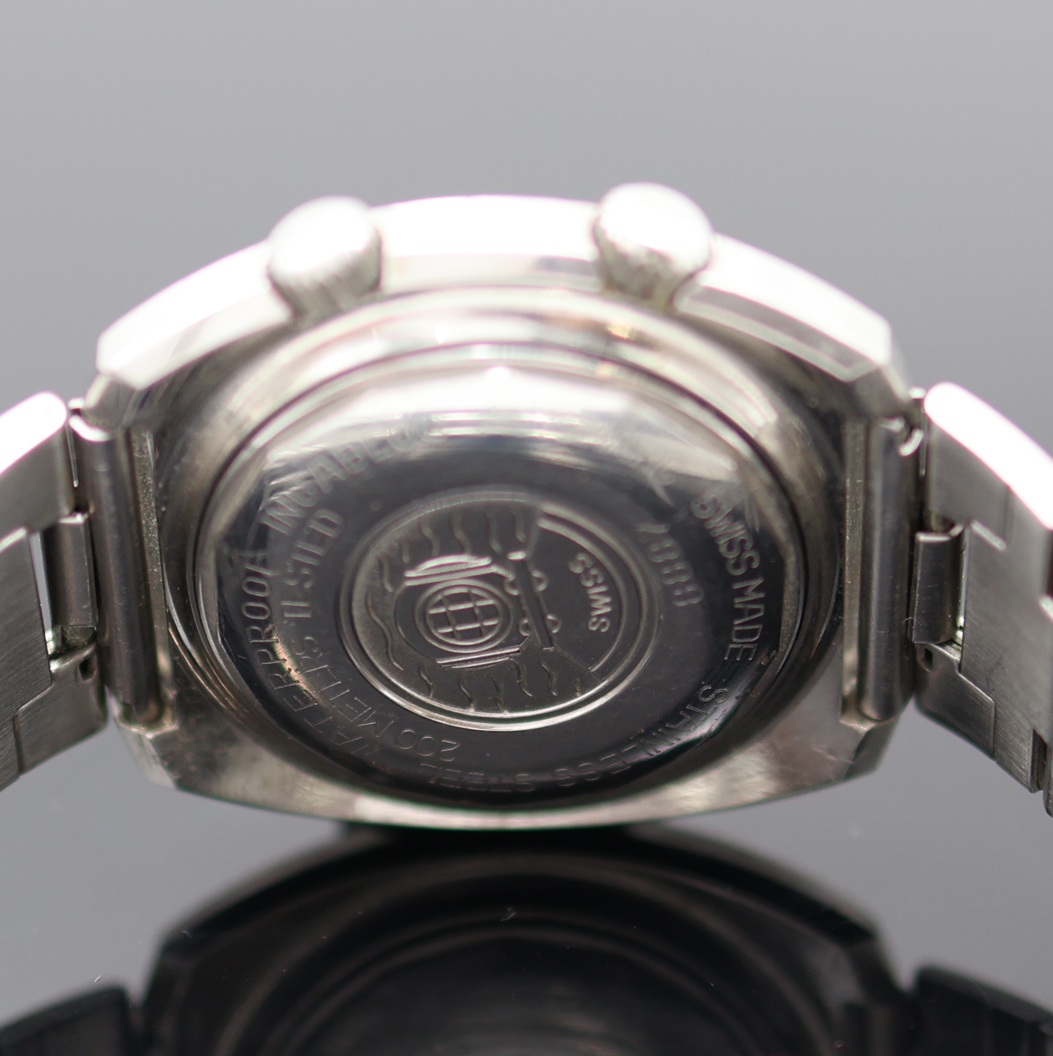 Detail d: PRECIMAX Aquamax Taucherarmbanduhr in Stahl, Schweiz um 1970, Automatik, verschr. Super- Kompressor Geh., Boden m. Tauchersymbol verschr., schwarze ...