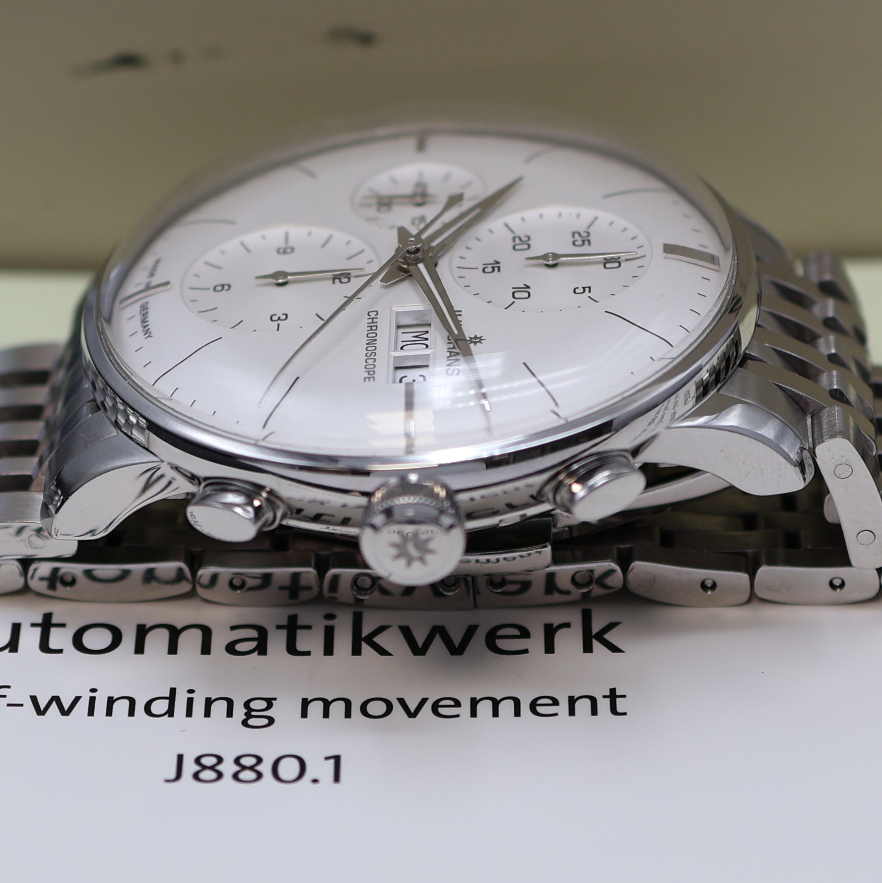 Detail c: JUNGHANS Chronoscope Armbandchronograph Referenz 027/4121, Deutschland verk. lt. beil. Pap. 08/2016, Automatik, Edelstahlgeh. beids. vergl., Boden ...