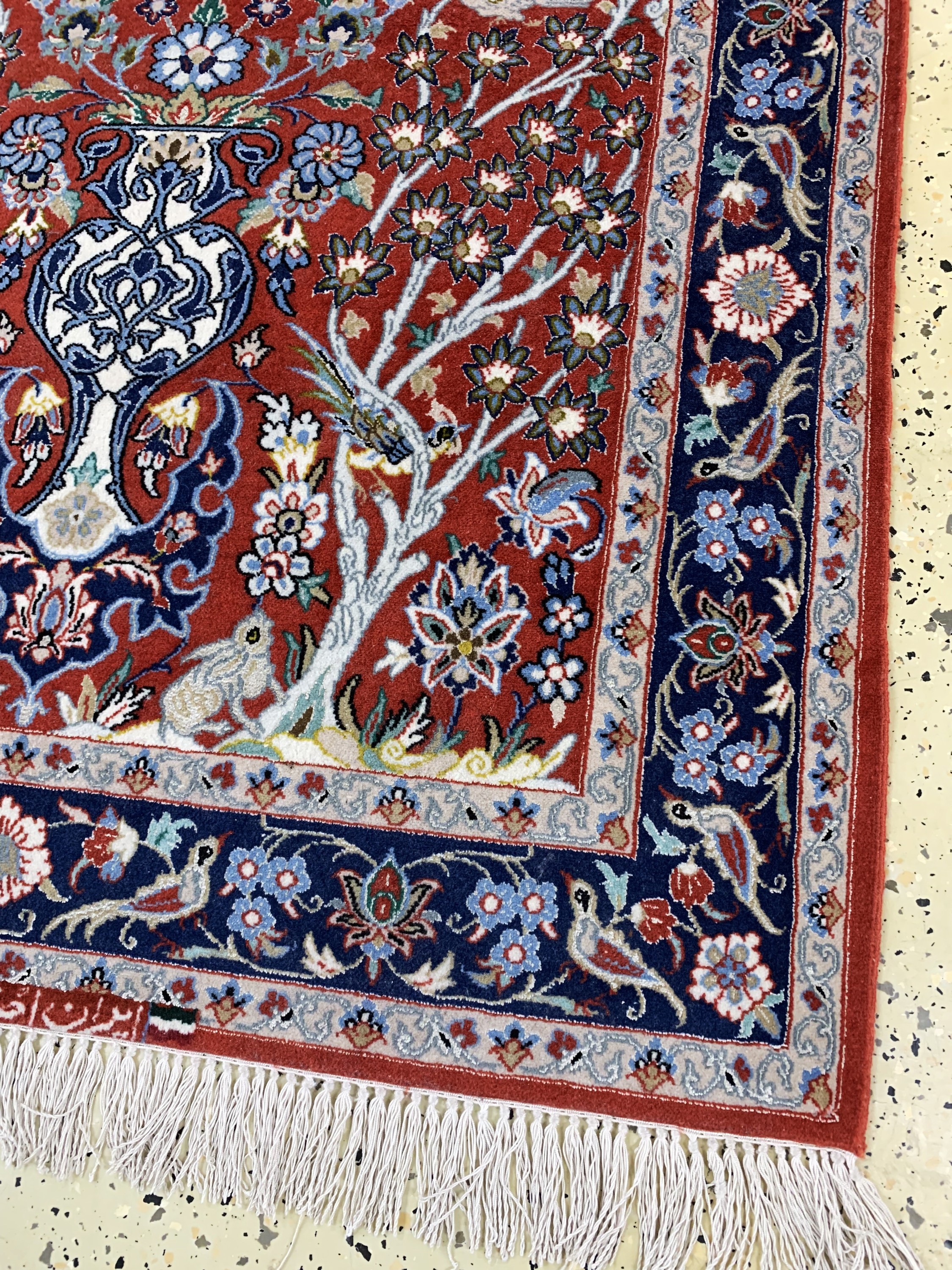 Detail b: Esfahan fein, Persien, Mitte 20.Jhd., Korkwolle mit und auf Seide, ca. 150 x 97 cm, EHZ: 2
