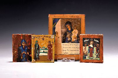 26981948k - 4 kleine Reiseikonen, Russland, um 1880/1900, Tempera auf Holz, Gottesmutter Freude ...