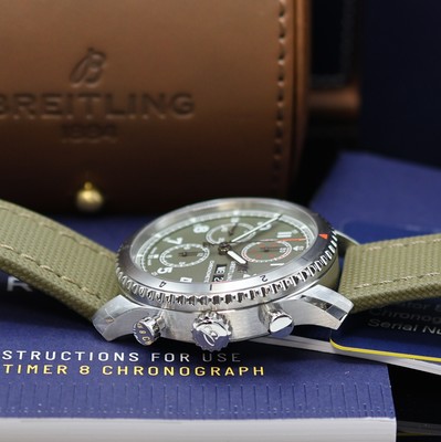 26982261b - BREITLING ungetragener Armbandchronograph Aviator 8 Curtiss Warhawk Referenz A13316, ...