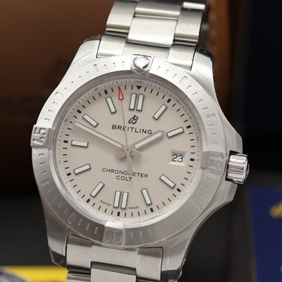 26982265a - BREITLING ungetragener Armbandchronometer Colt 41 Referenz A17313, Automatik, ...
