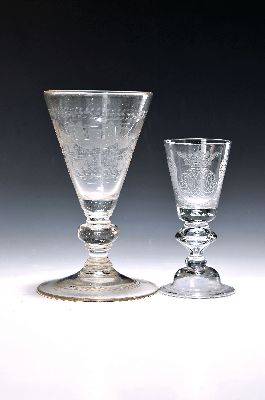 Image 26982669 - Zwei barocke Pokalgläser, 18. Jh., farbloses Glas, 1. geschnittener, Weinlaubdekor ...