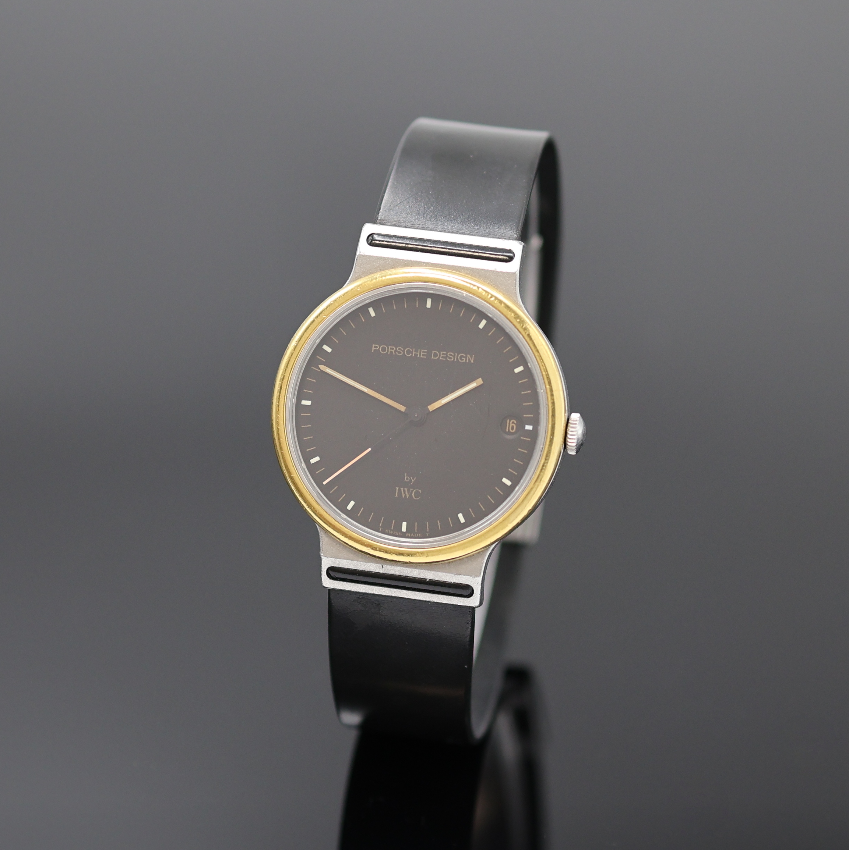 PORSCHE DESIGN by IWC Armbanduhr Referenz 3320, Schweiz um 1990, quarz, Edelstahl/GG Lünette m. orig. Kautschukband m. Faltschl., Boden verschr., ...