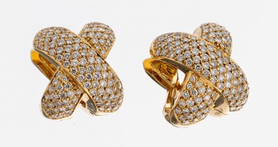 Image 26982805 - Paar 18 kt Gold Brillant-Ohrcreolen, GG 750/000, gekreuzte Gestaltung, 234 Brillanten ...