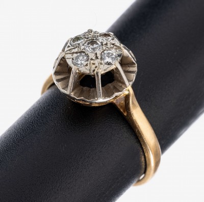 Image 18 kt gold brilliant-ring , YG/WG 750/000 tested, after older antetype, 5 brilliants ...