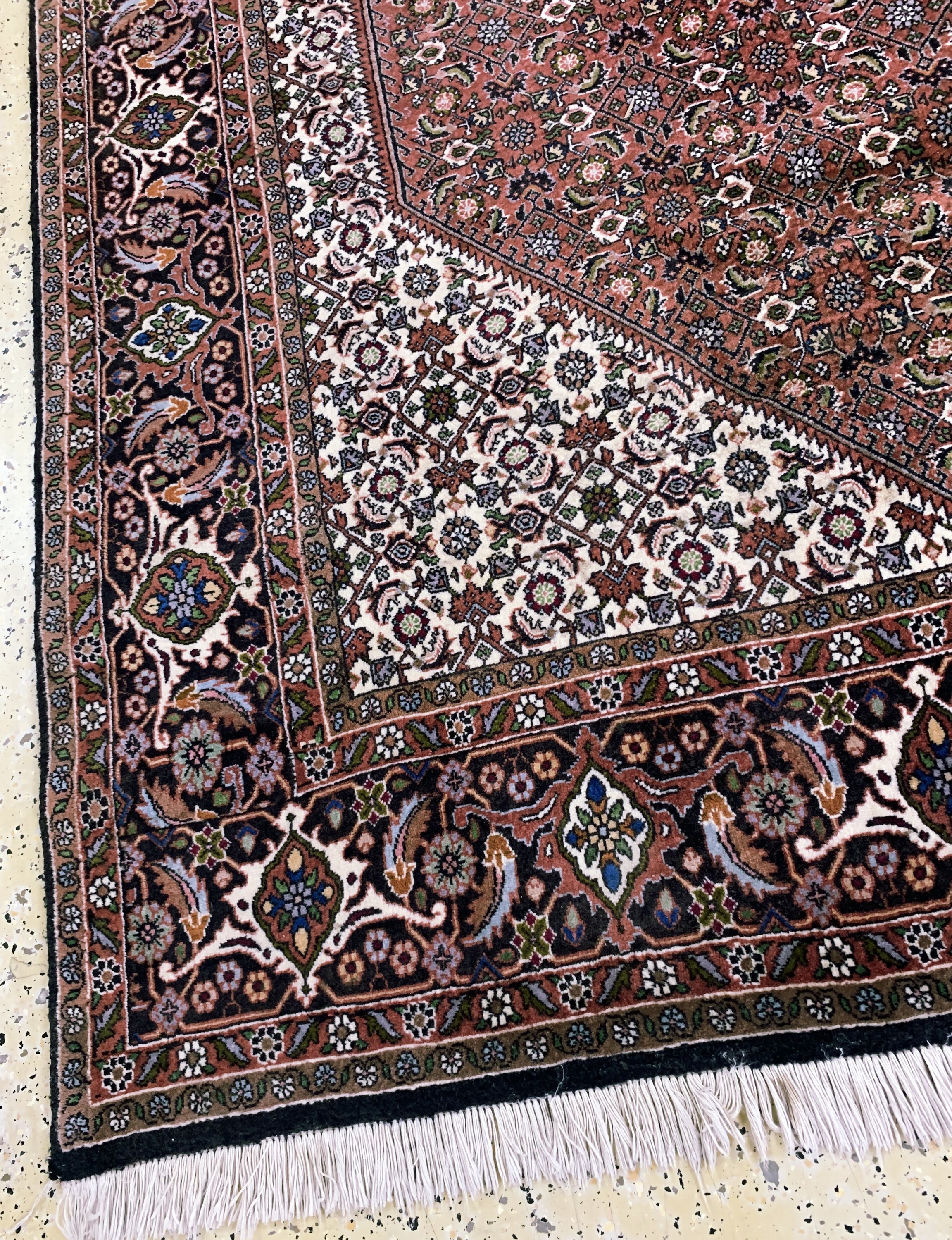 Detail f: Bidjar fein, Persien, Ende 20.Jhd, Korkwolle auf Baumwolle, ca. 255 x 246 cm, EHZ: 2