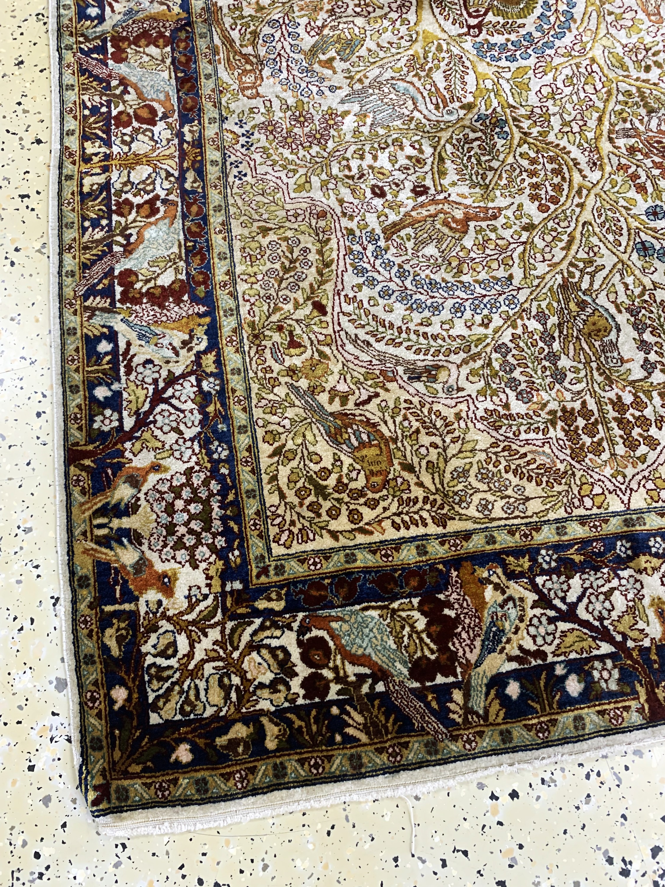 Detail d: Keschan Seide fein, Ägypten, Anfang 20.Jhd,reine Naturseide, ca. 157 x 102 cm, EHZ: 2
