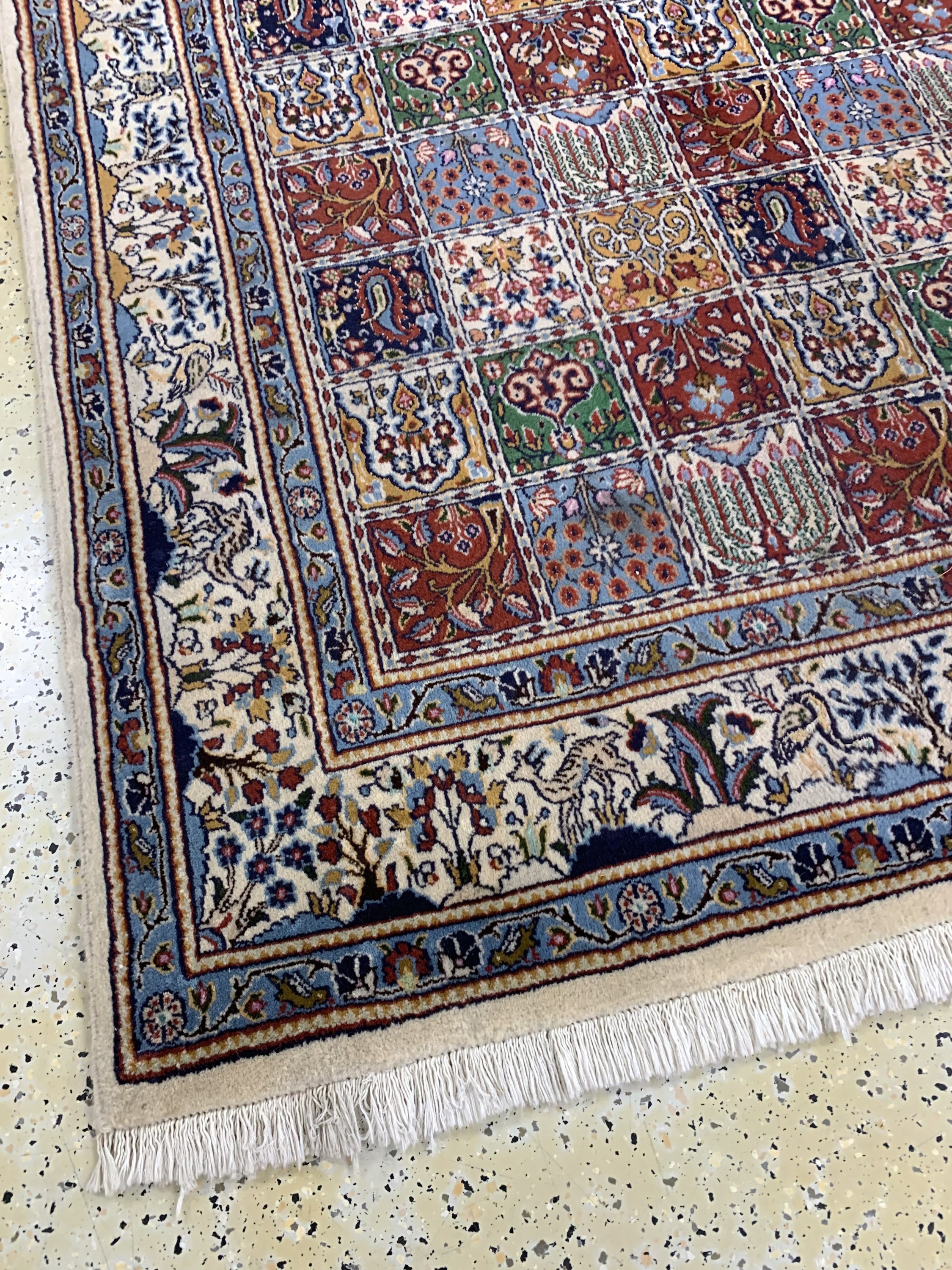 Detail d: Mud fein, Persien, Ende 20.Jhd, Korkwolle mit Seide, ca. 201 x 148 cm, Reinigungsbedürftig, EHZ: 2