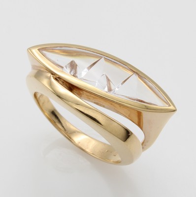 Image 26983730 - Ring mit Bergkristall, RoséG 750/000, navettef. Bergkristall im Buff-Top ca. 3.15 ...