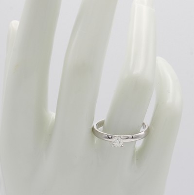 26983799b - Ring mit Brillantsolitär, WG 585/000, Brill.in Krappenfassung ca. 0.20 ct Weiß/si, RW ...