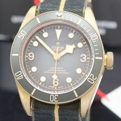 26983876a - TUDOR Black Bay Bronze ungetragene Herrenarmbanduhr Referenz M79250BA-0002, Automatik, ...