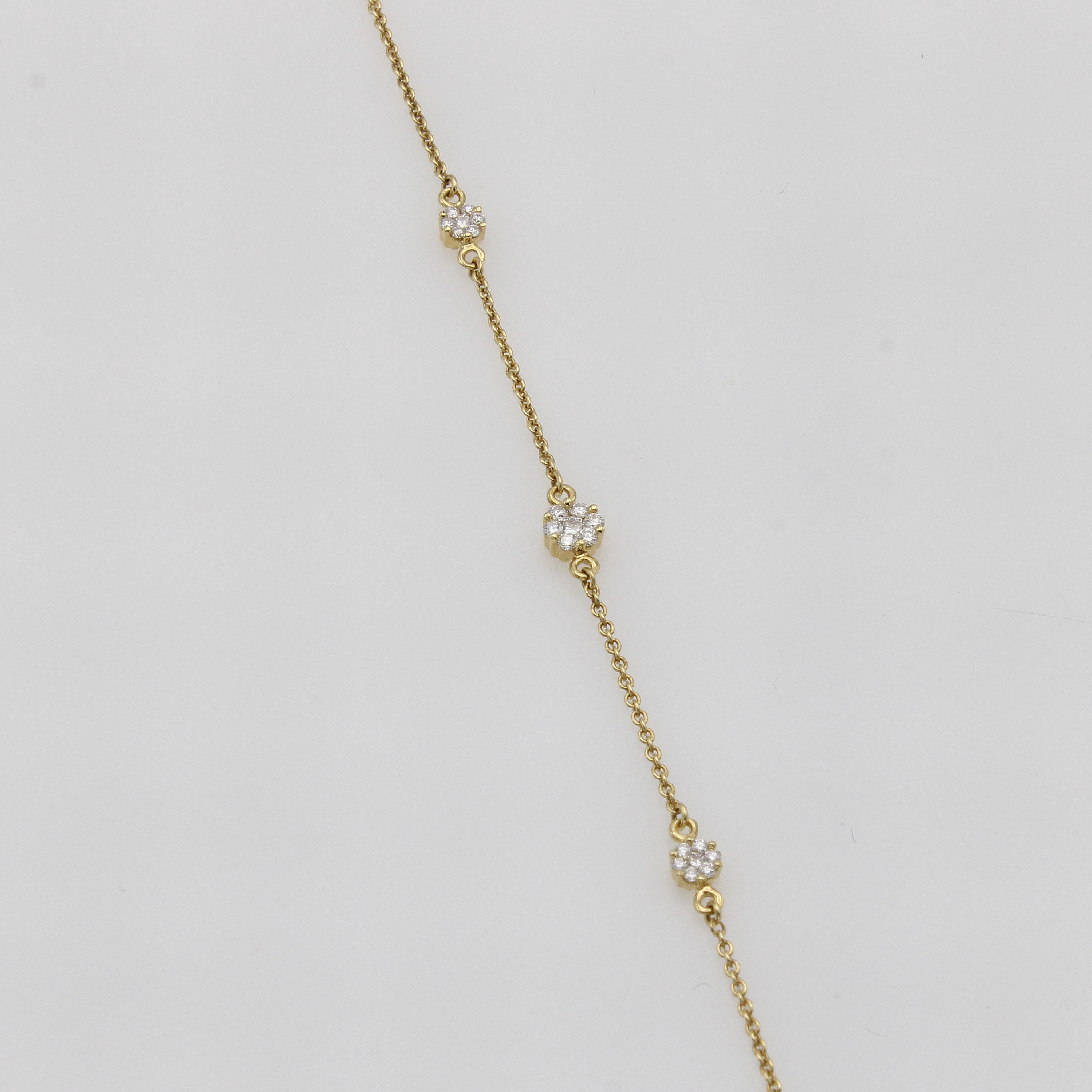 Image 26983934 - Armband mit Brillanten, GG 585/000, 3 blütenförm. Zwischenteile bes. mit Brill. zus. ...