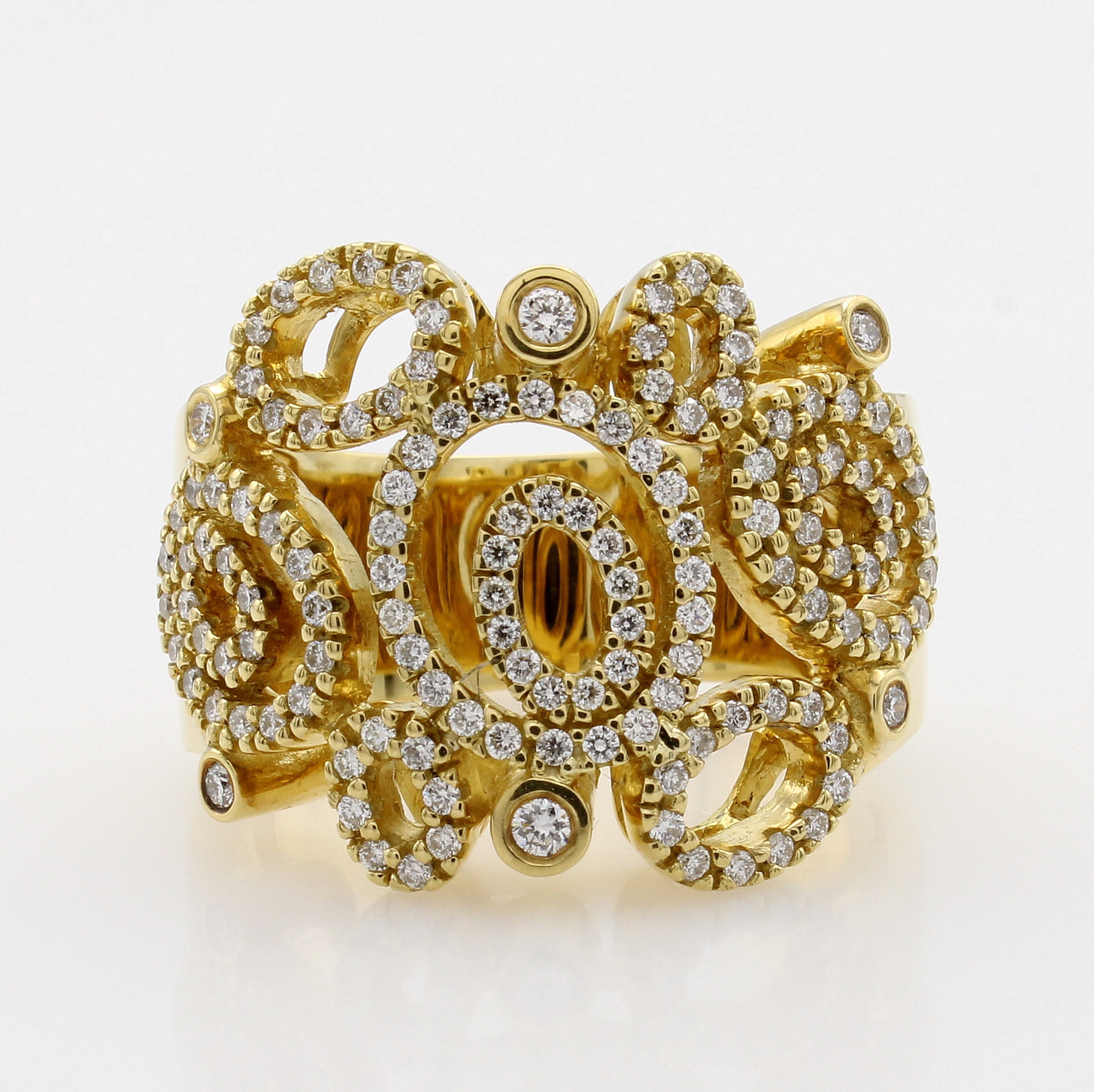 Image 26983998 - Massiver Ring mit Brillanten, GG 750/000, 131 Brill. in ovalen und runden Elementen ...