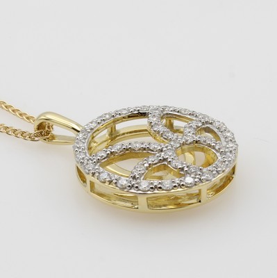 26983996a - Runder Anhänger mit Brillanten an Kette, GG 750/000, z.T. rhod., Brill. zus. ca. 0.40 ...