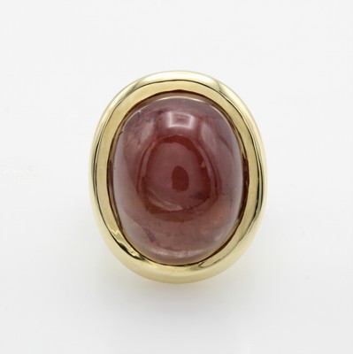 26984193a - Ring mit Turmalin, GG 585/000, Turmalin- cabochon in breiter, glatter Fassung ca. 60 ct, ...