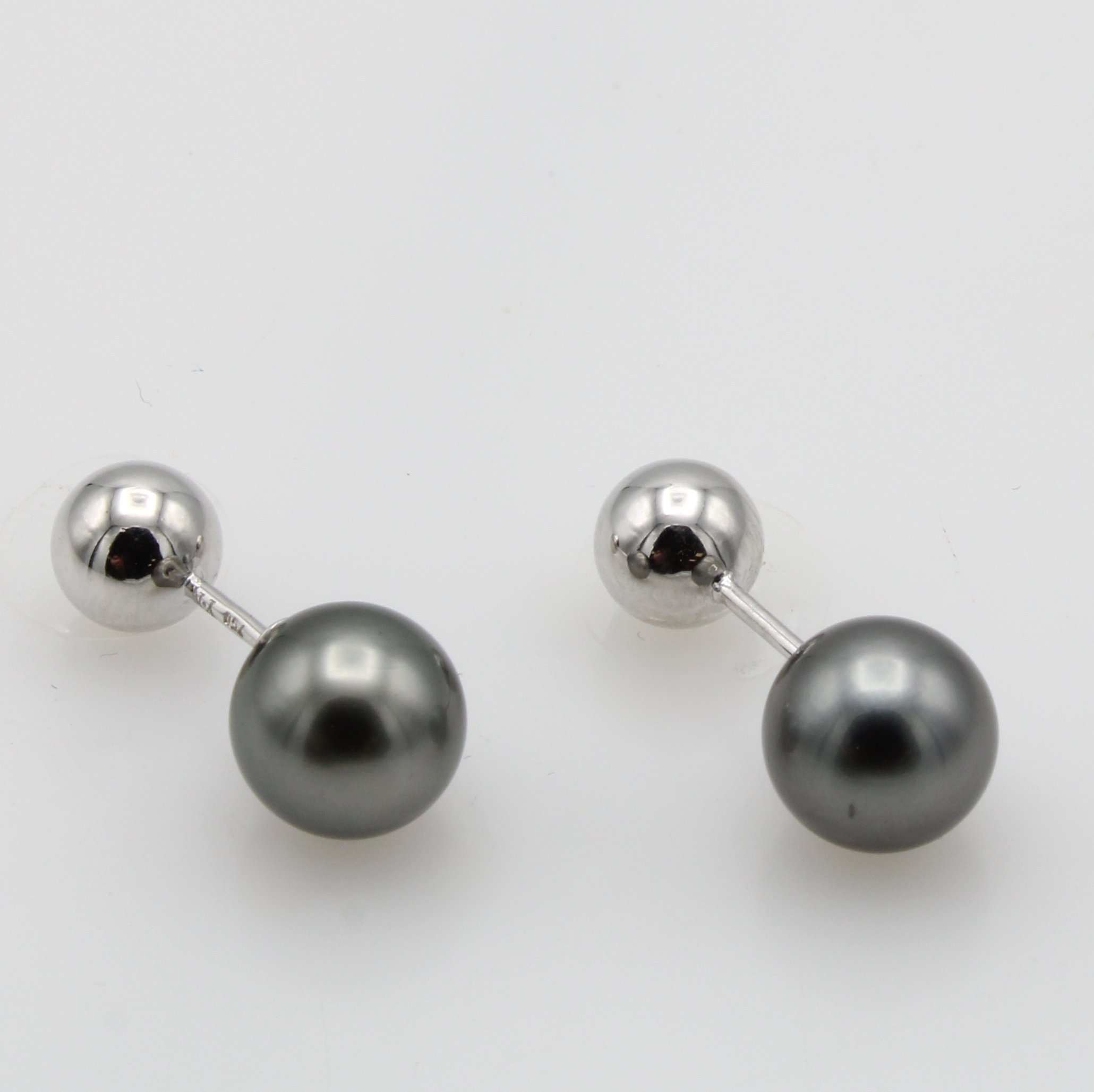 Image 26984208 - Paar Ohrstecker ´Double face´ mit Tahiti- zuchtperlen, WG 750/000, 2 dunkle Perlen, ...