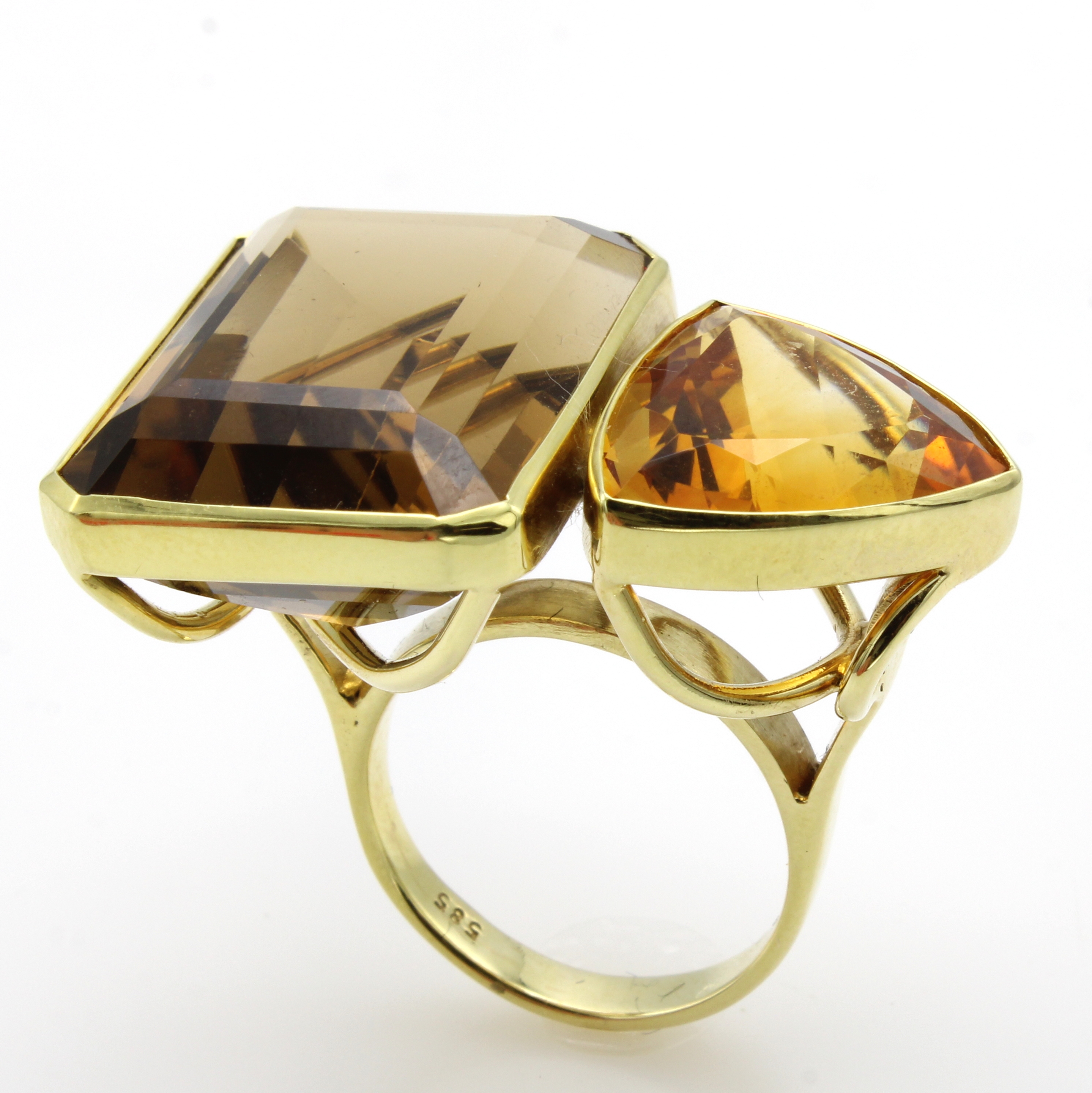 Image 26984252 - Ring mit Citrin und Rauchquarz, GG 585/000, achteck. Rauchquarz ca. 34.5 ct, ...