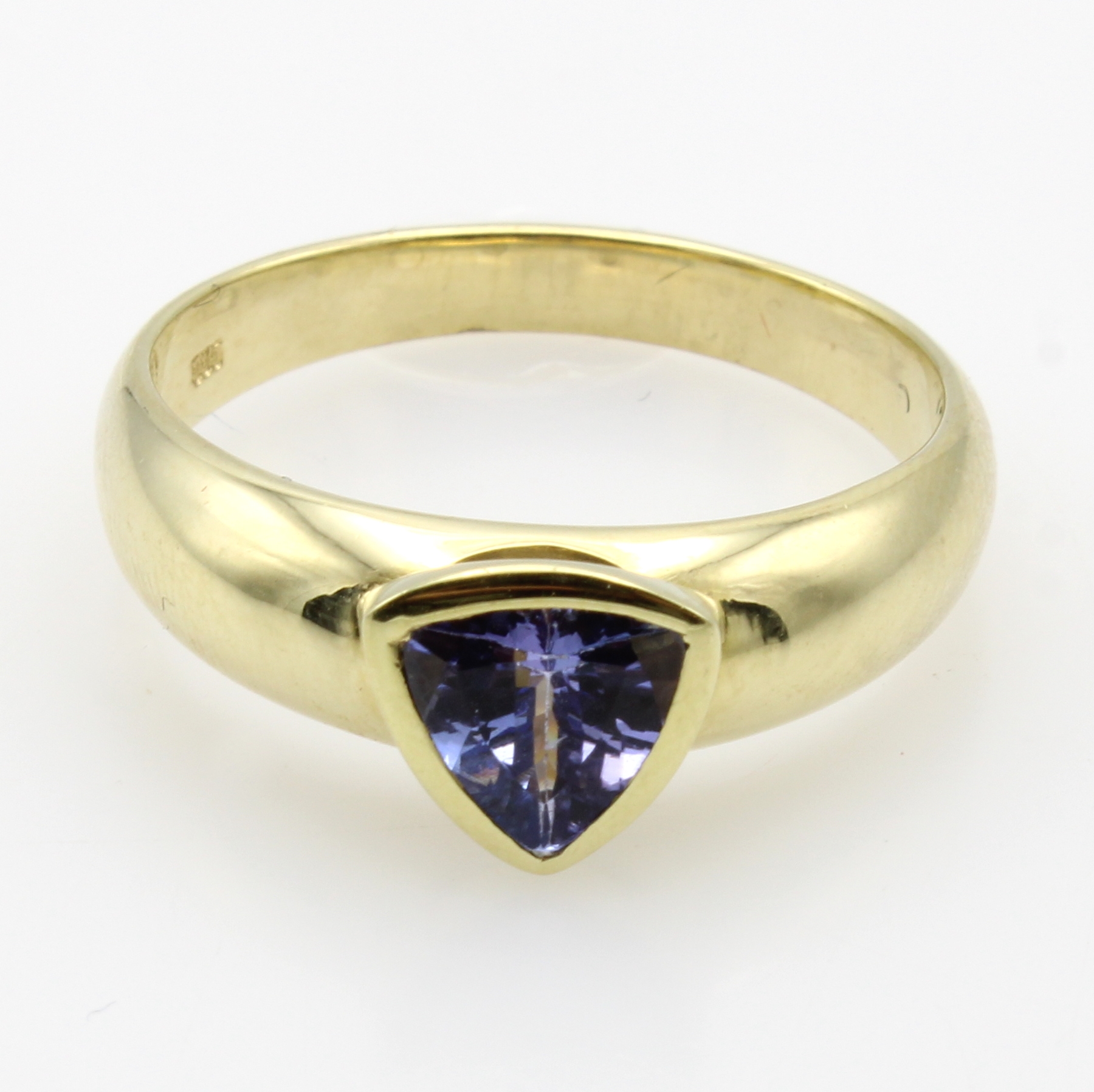 Image 26984275 - Ring mit Tansanit, GG 585/000, Tansanittriangel ca. 0.90 ct, RW ca. 61 Schätzpreis: ...