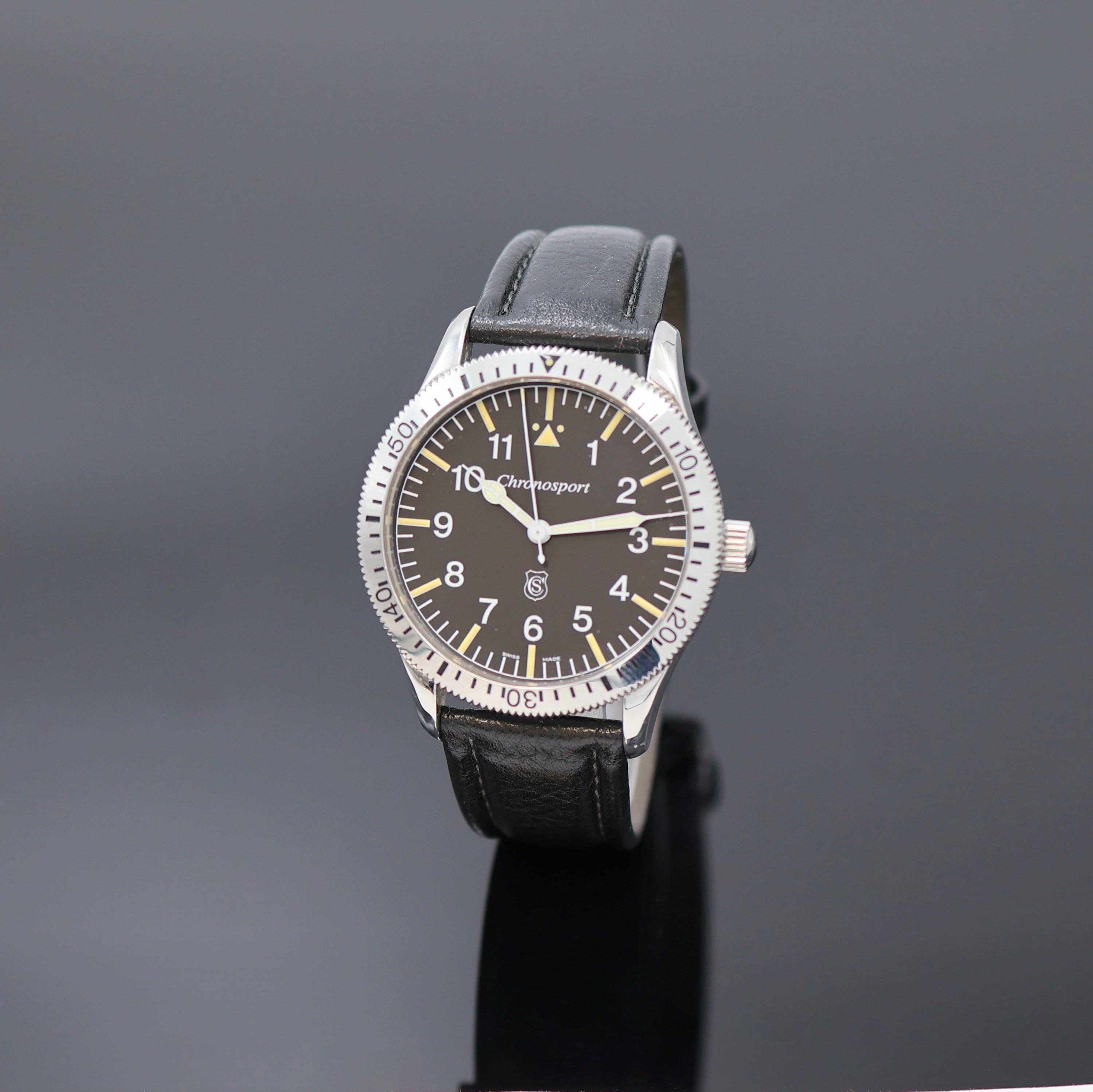 Image 26984310 - CHRONOSPORT Herrenarmbanduhr Referenz C031-HS, Schweiz um 2005, Handaufzug, beids. ...