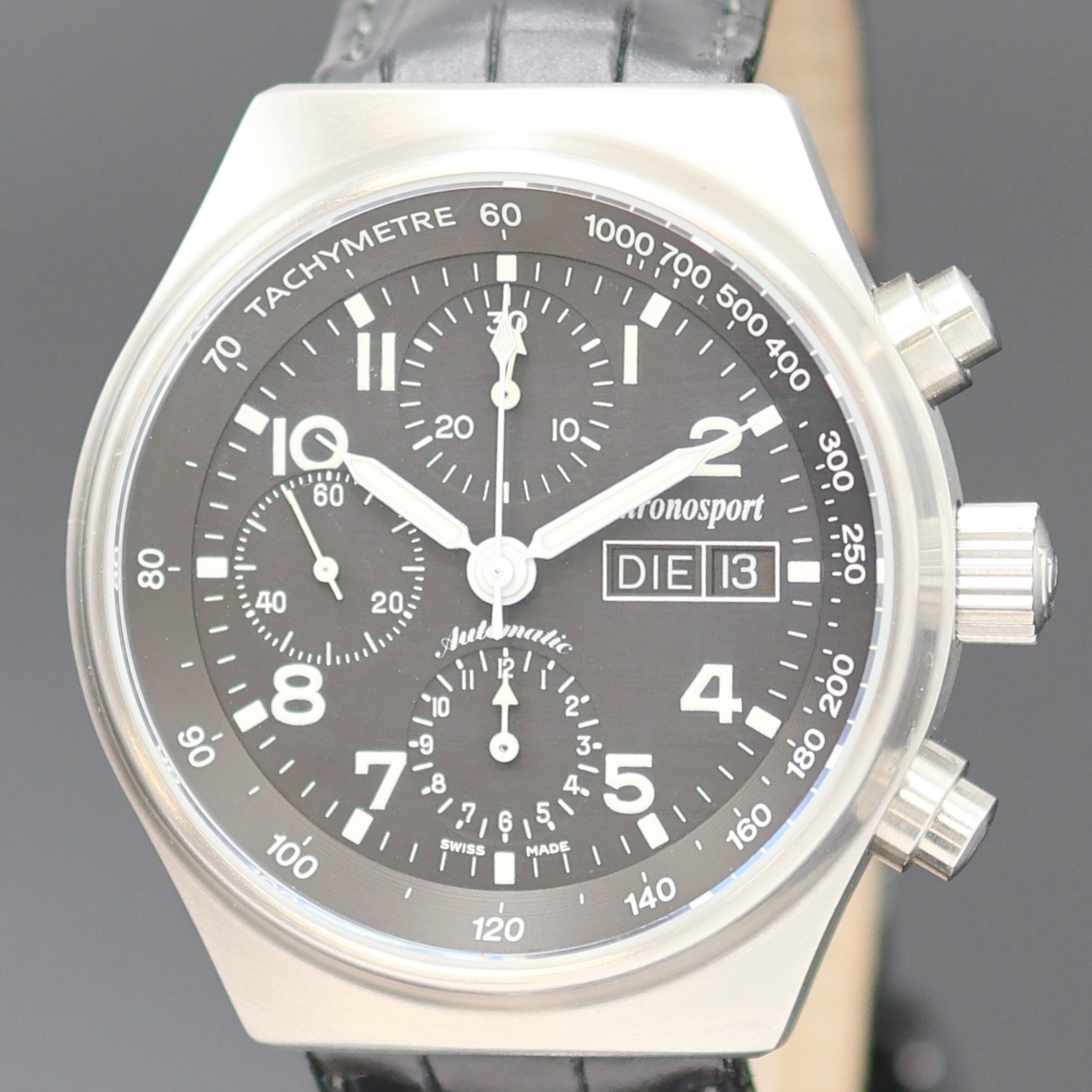 Detail a: CHRONOSPORT Herrenchronograph in Stahl, Schweiz um 2005, Automatik, beids. vergl. Geh. matt., Boden u. Krone verschr., orig. Lederband m. Dornschl., ...