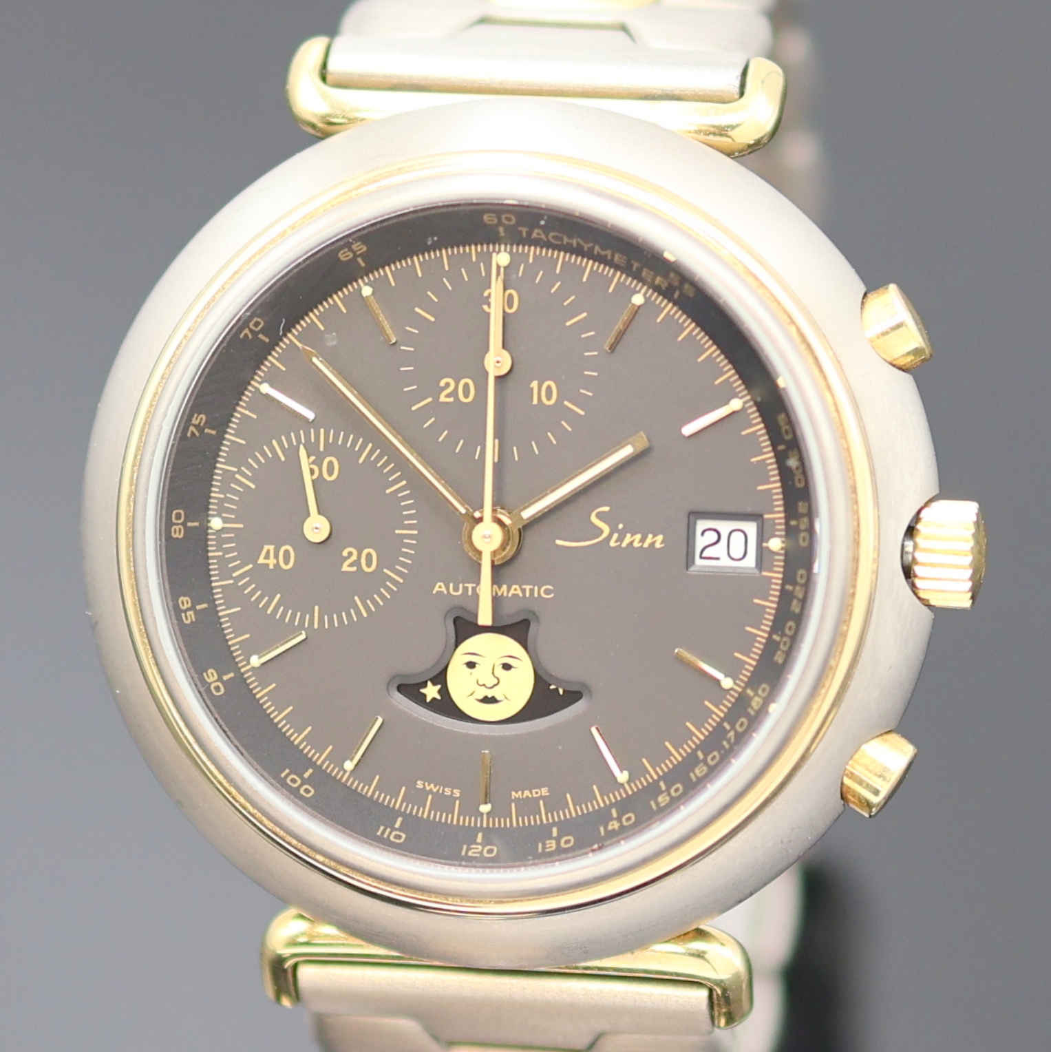 Detail a: SINN Armbandchronograph mit Mondphase Referenz 247, Schweiz um 1980, Automatik, Titangeh. inkl. orig. Gliederband m. Faltschl., Boden gedr., ...