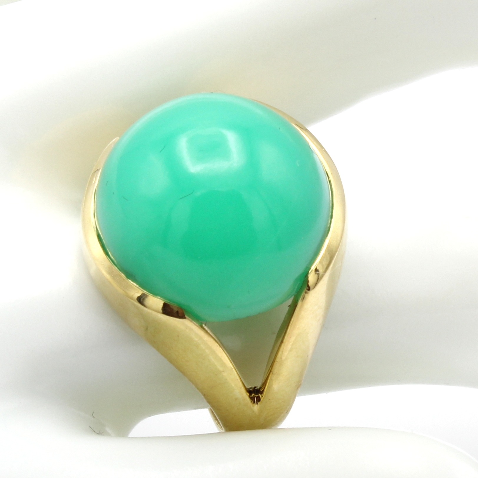 Image 26984364 - Ring mit Chrysopras, GG 585/000, geteilte Ringschiene, runder Chrysoprascabochon ca. ...