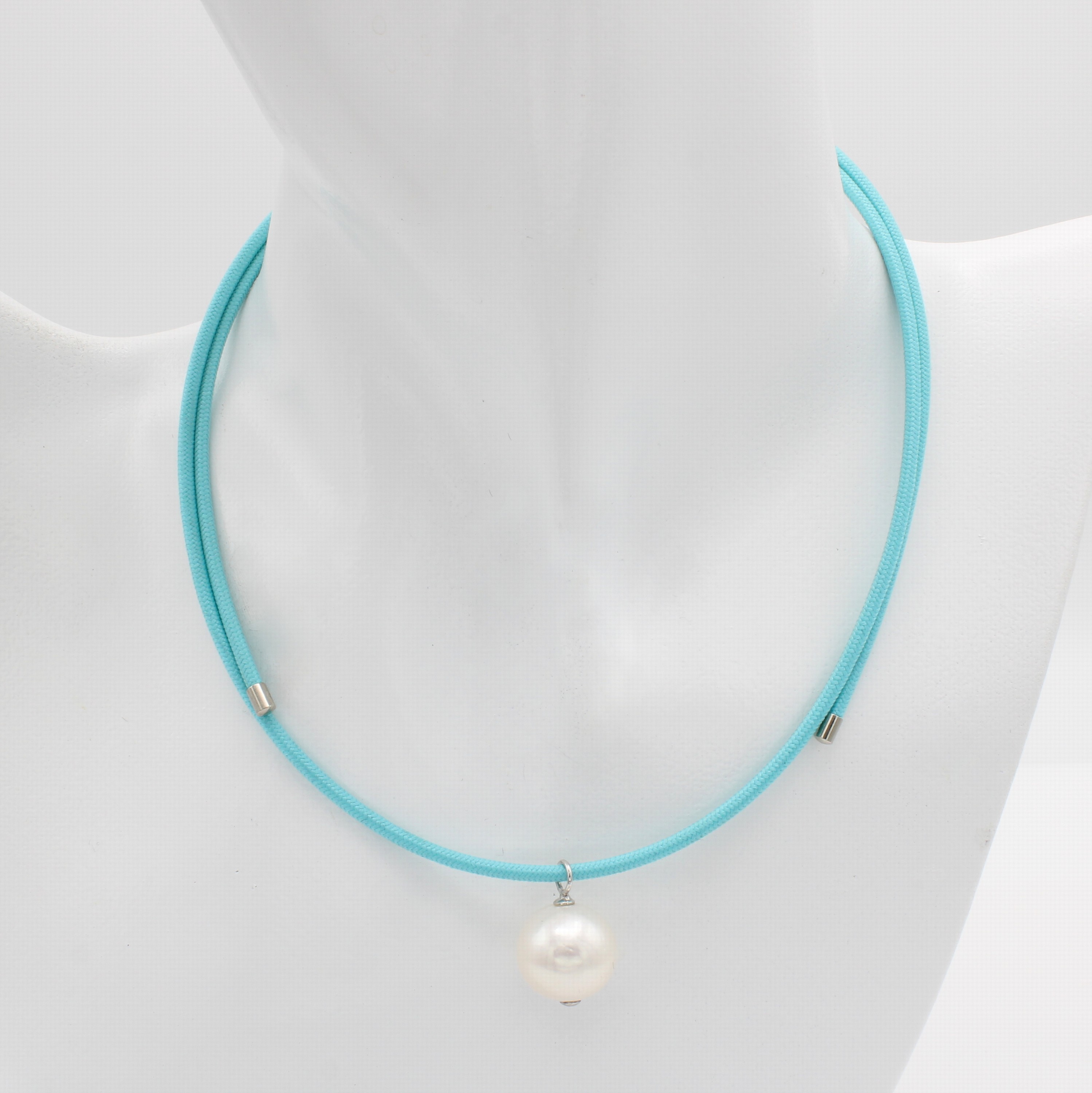 Image 26984388 - Anhänger mit Süßwasserperle an Magnetband, 925er Silber, türkisfarb. Magnetband, ...