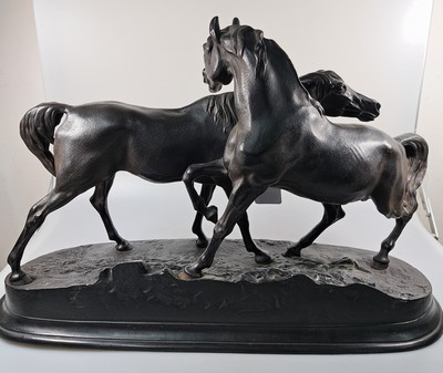 26984677f - Pierre Jules Mène, 1810- 1979, posthumer Eisenguß, mehrteilig, ein geschwärzt, ca. 34 ...