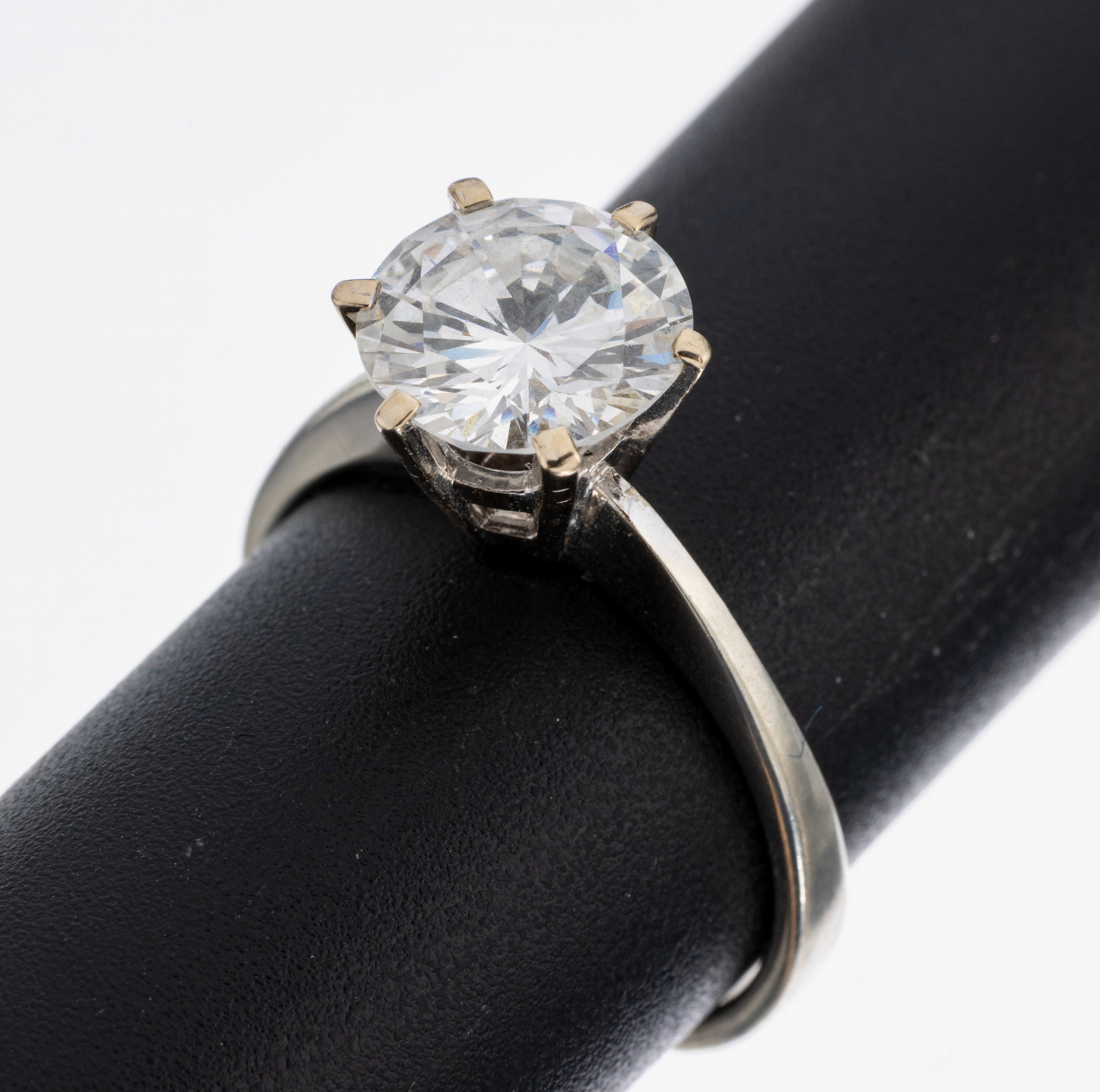 Image 26984750 - 18 kt Gold Brillant-Ring, WG 750/000, Brillant ca. 2.0 ct Weiß/vvs, RW 53, ca. 3.4 g, ...