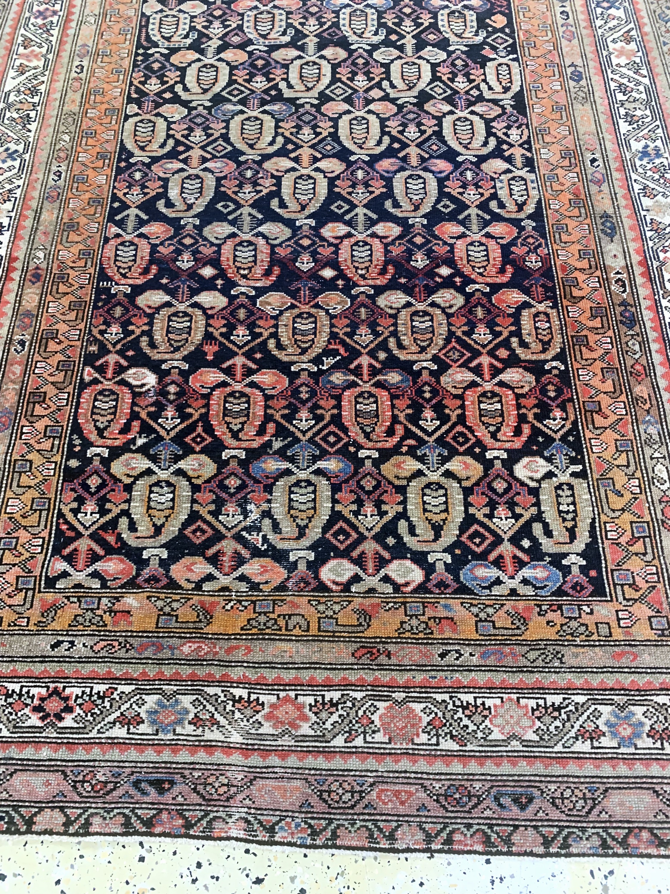 Detail e: Antiker Malayer, Persien, um 1900, Wolle auf Baumwolle, ca. 260 x 145 cm, EHZ: 3