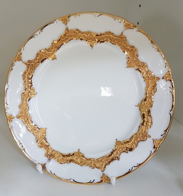 26985814f - Coffee set, Meissen, 2. choice, B-shape, 1924 -33, matt- and bright gilding, plate D. 19 ...