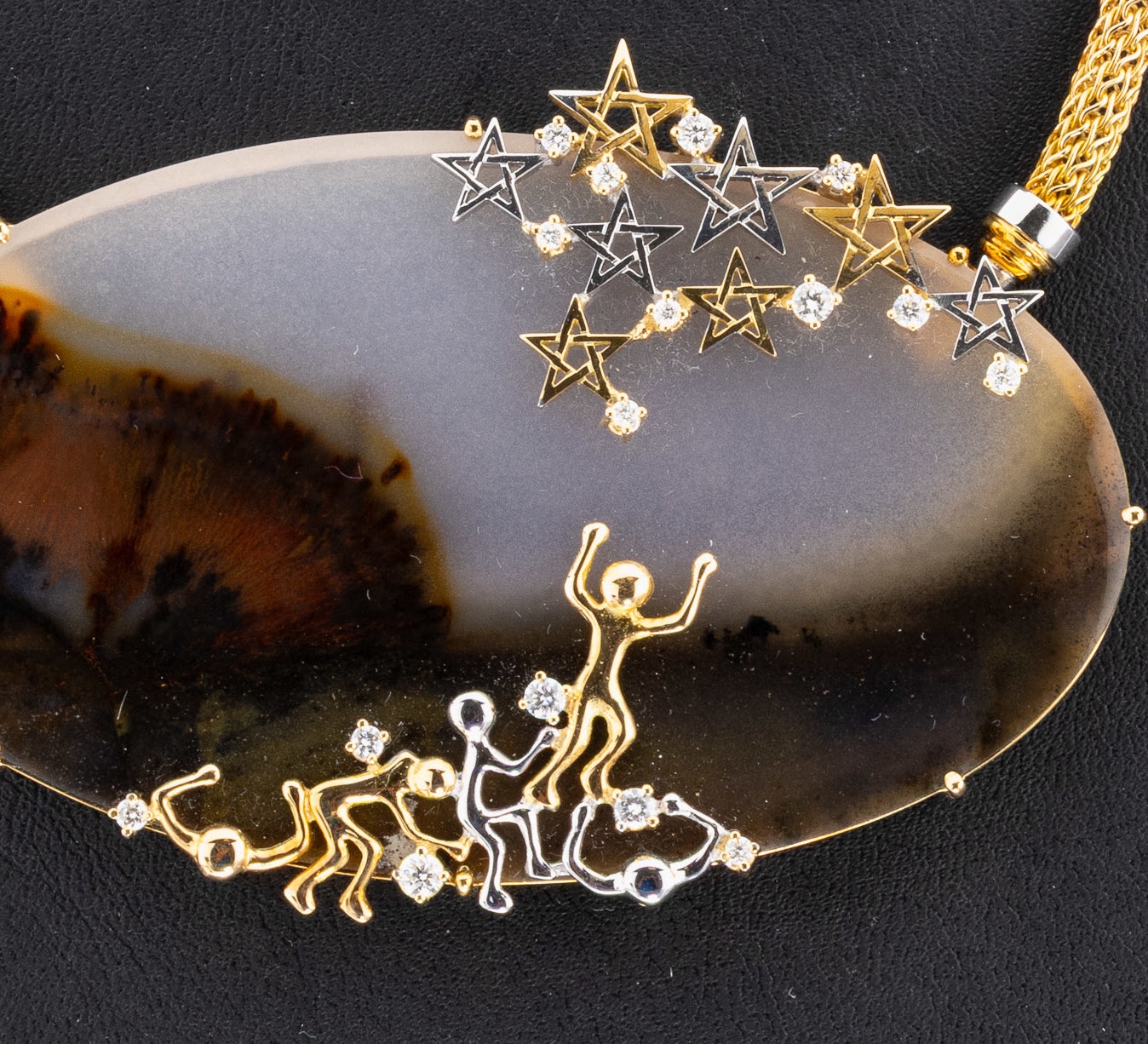 Detail a: 18 kt Gold Achat-Brillant-Collier, GG/WG 750/000, Einzelanfertigung eines renommierten Idar-Obersteiner Goldschmieds, Mittelteil mit gr. ovaler ...
