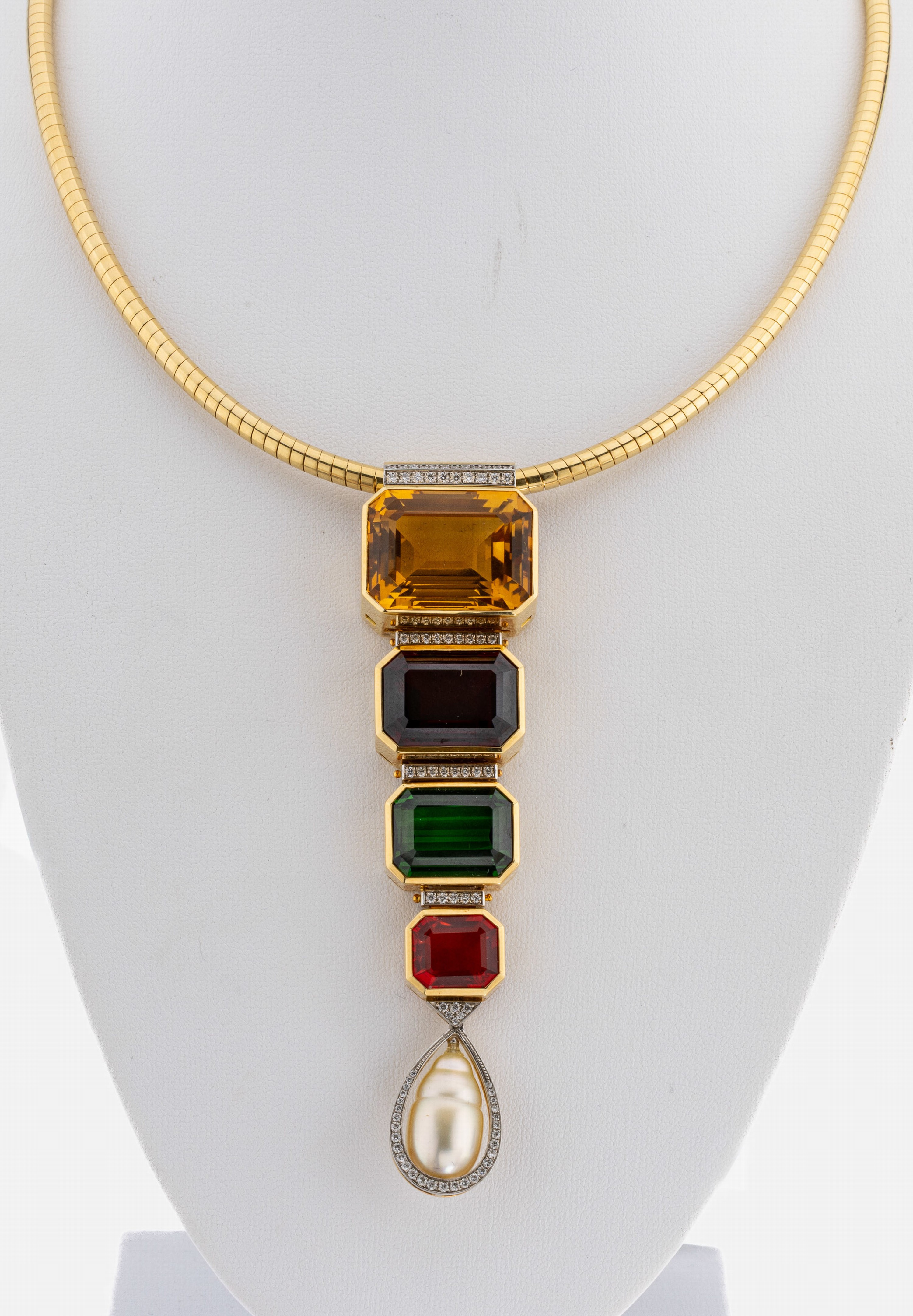 Image 26986030 - 18 kt Gold und Platin Farbstein-Brillant- Perl-Collier, GG 750/000 und Pt, ...