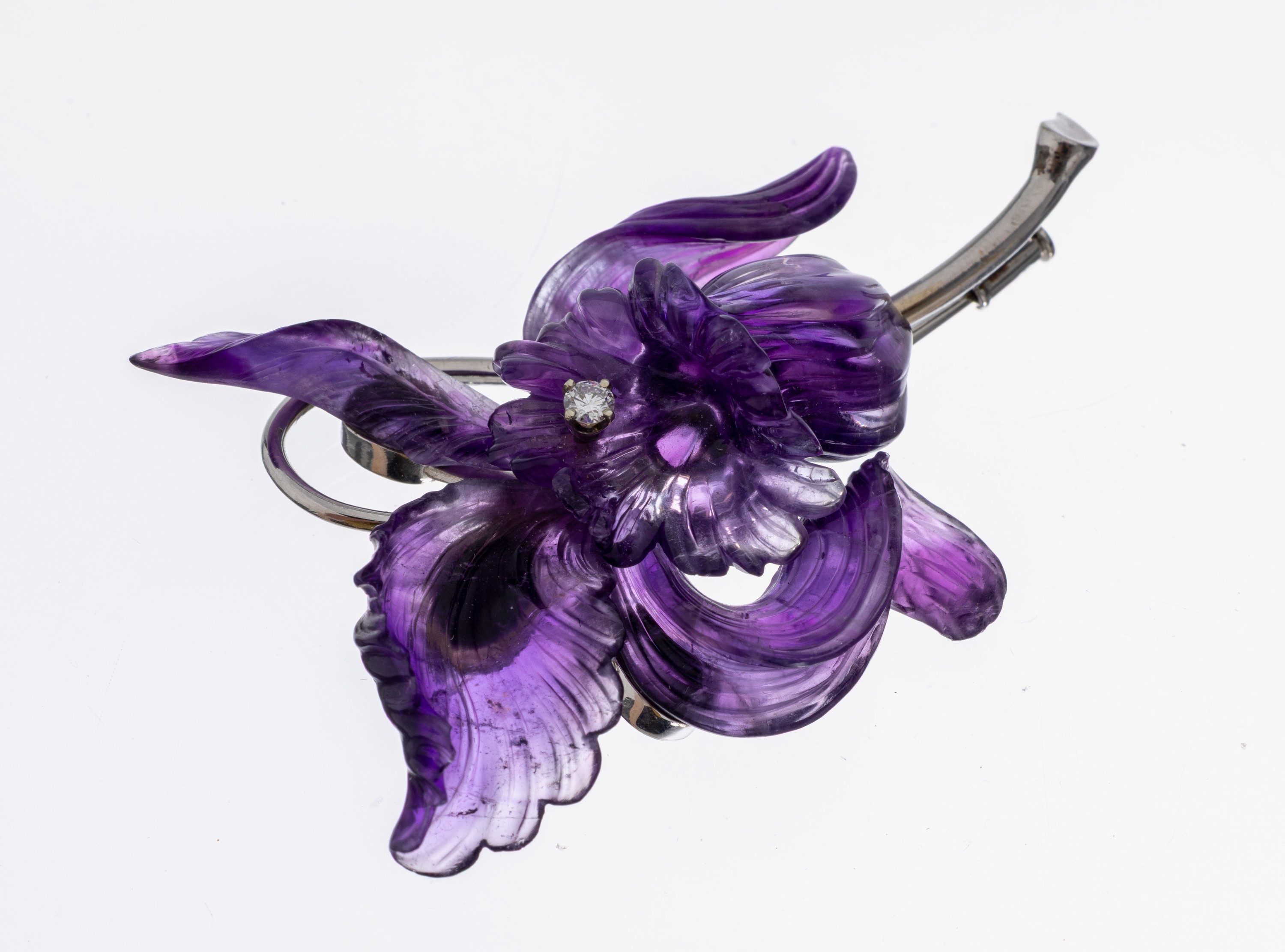 Image 26986044 - 18 kt Gold Amethyst-Brillant-Brosche, WG 750/000, Einzelanfertigung eines renommierten ...